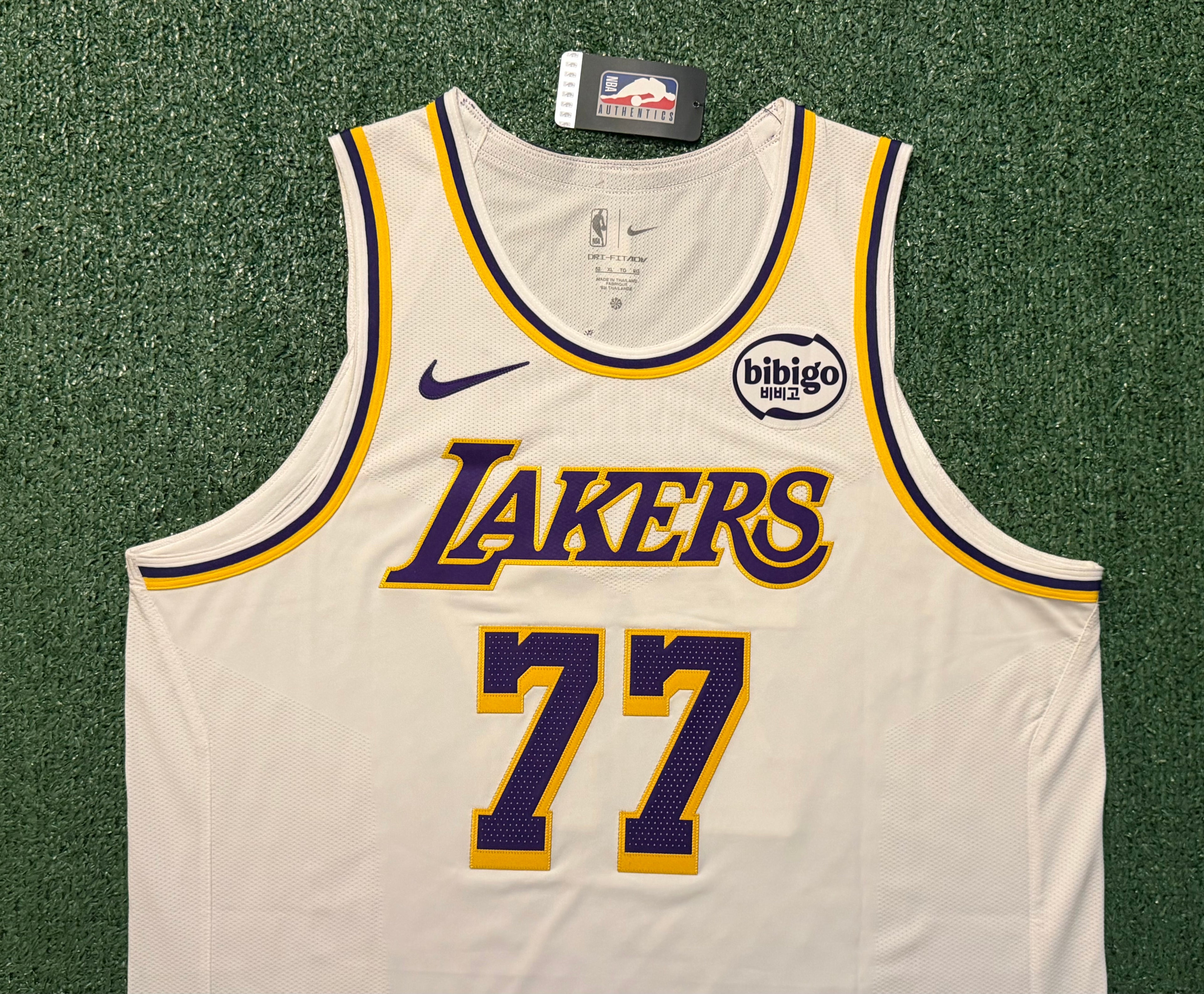 Luka Doncic Los Angeles Lakers Jersey #77 Nike ADV Authentic White Size 52 (XL) NBA
