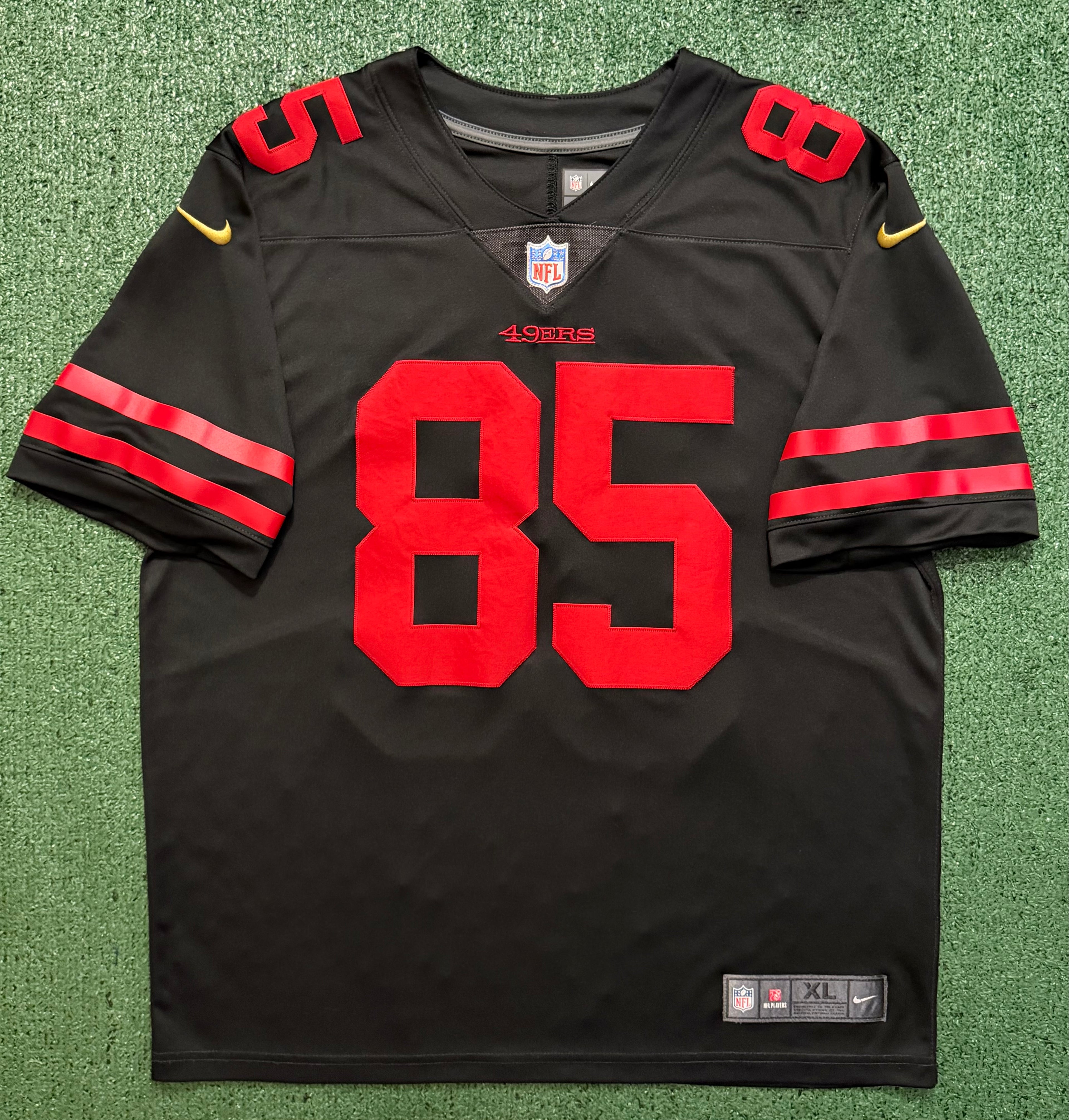 George Kittle San Francisco 49ers
Jersey #85 Nike Vapor Limited Black Size (XL) NFL