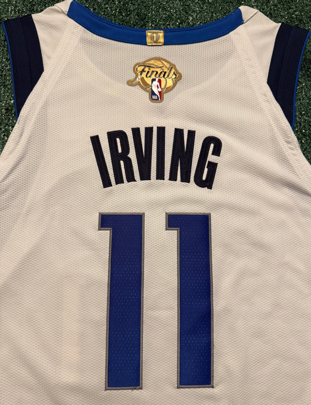 Kyrie Irving Dallas Mavericks Jersey #11 Nike ADV White Size 48 (Large) NBA