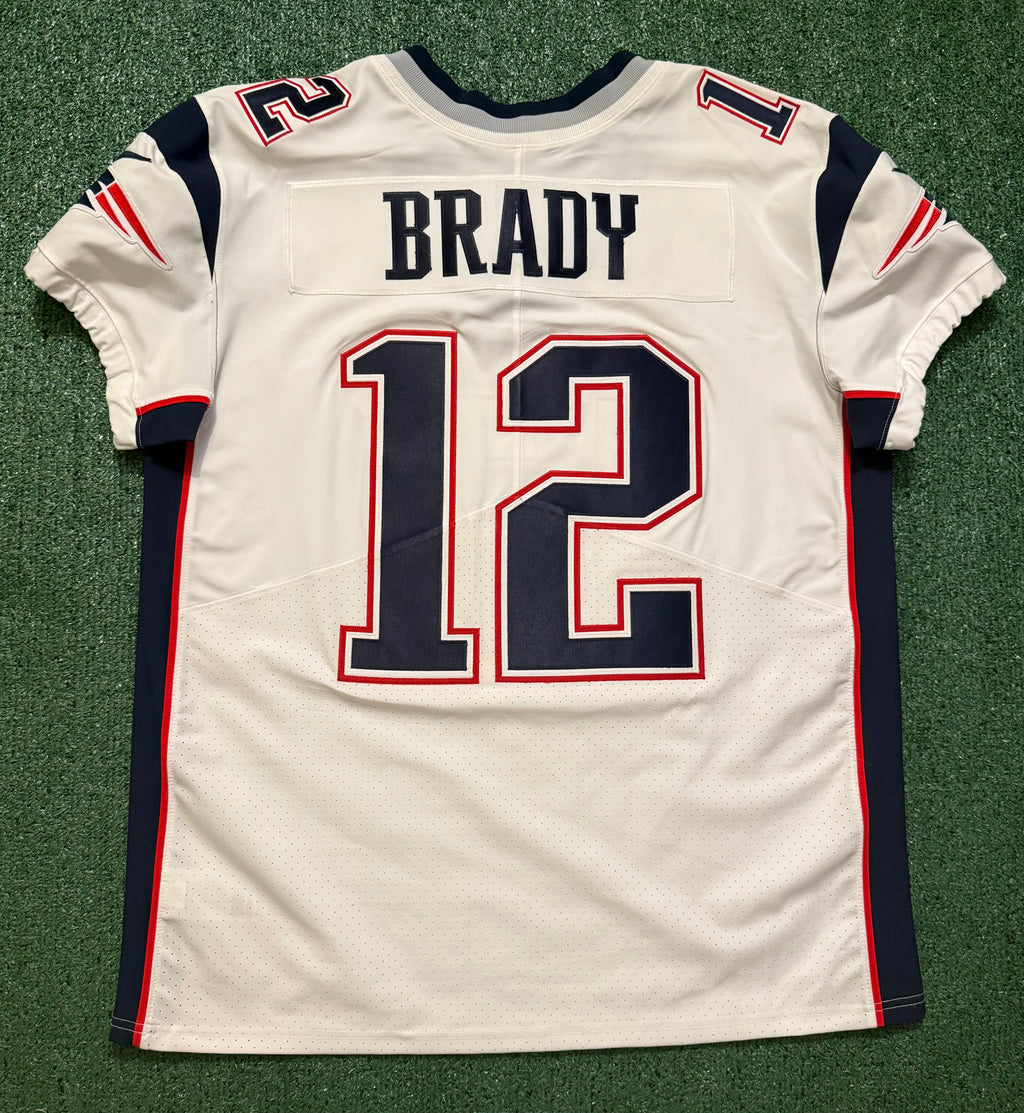 Tom Brady New England Patriots Jersey #12 Nike Vapor Elite White Size 48 (XL) NFL
