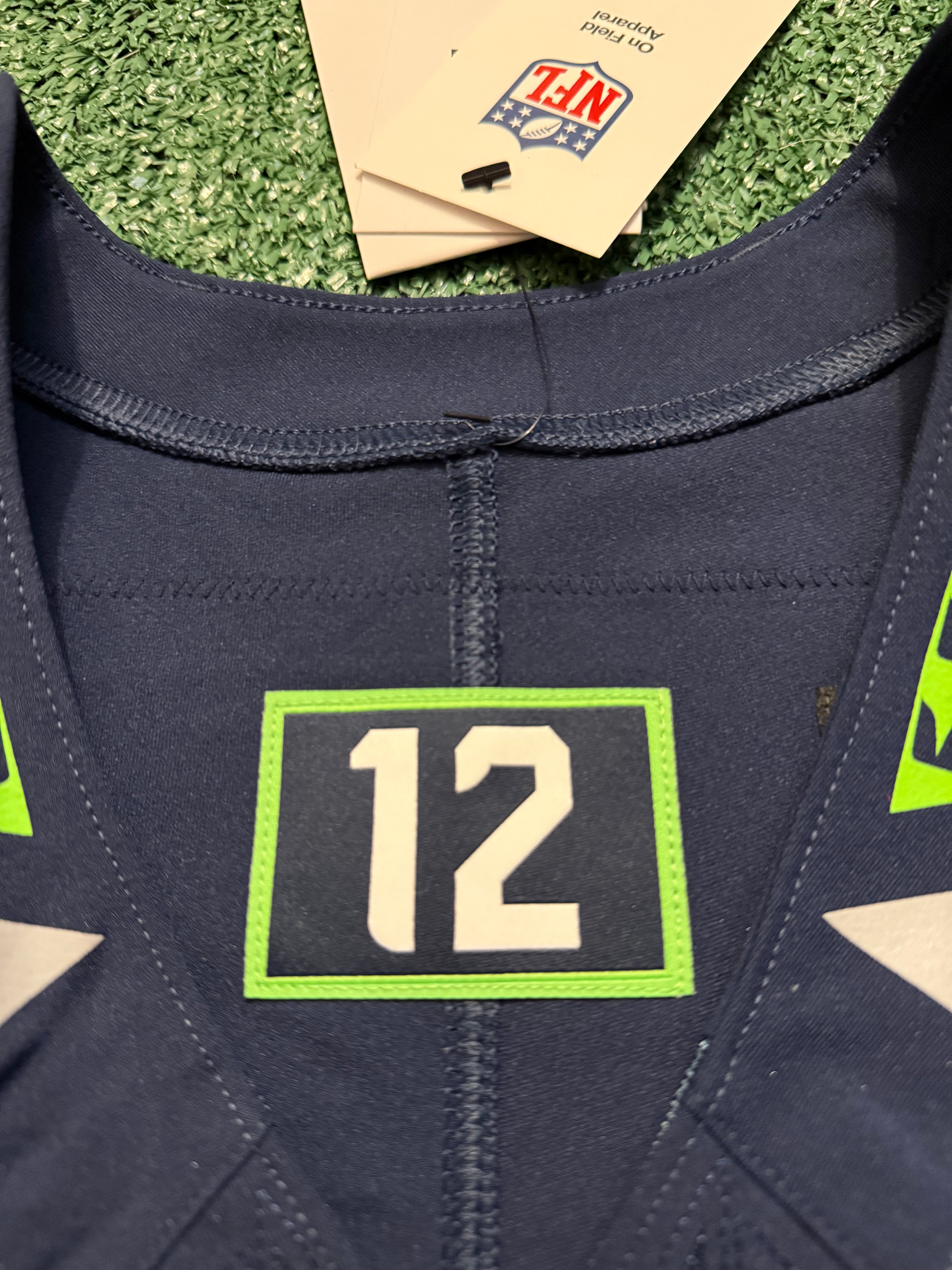 Kenneth Walker III Seattle Seahawks Jersey #9 Nike Vapor FUSE Elite Navy Size 44 (Large) NFL