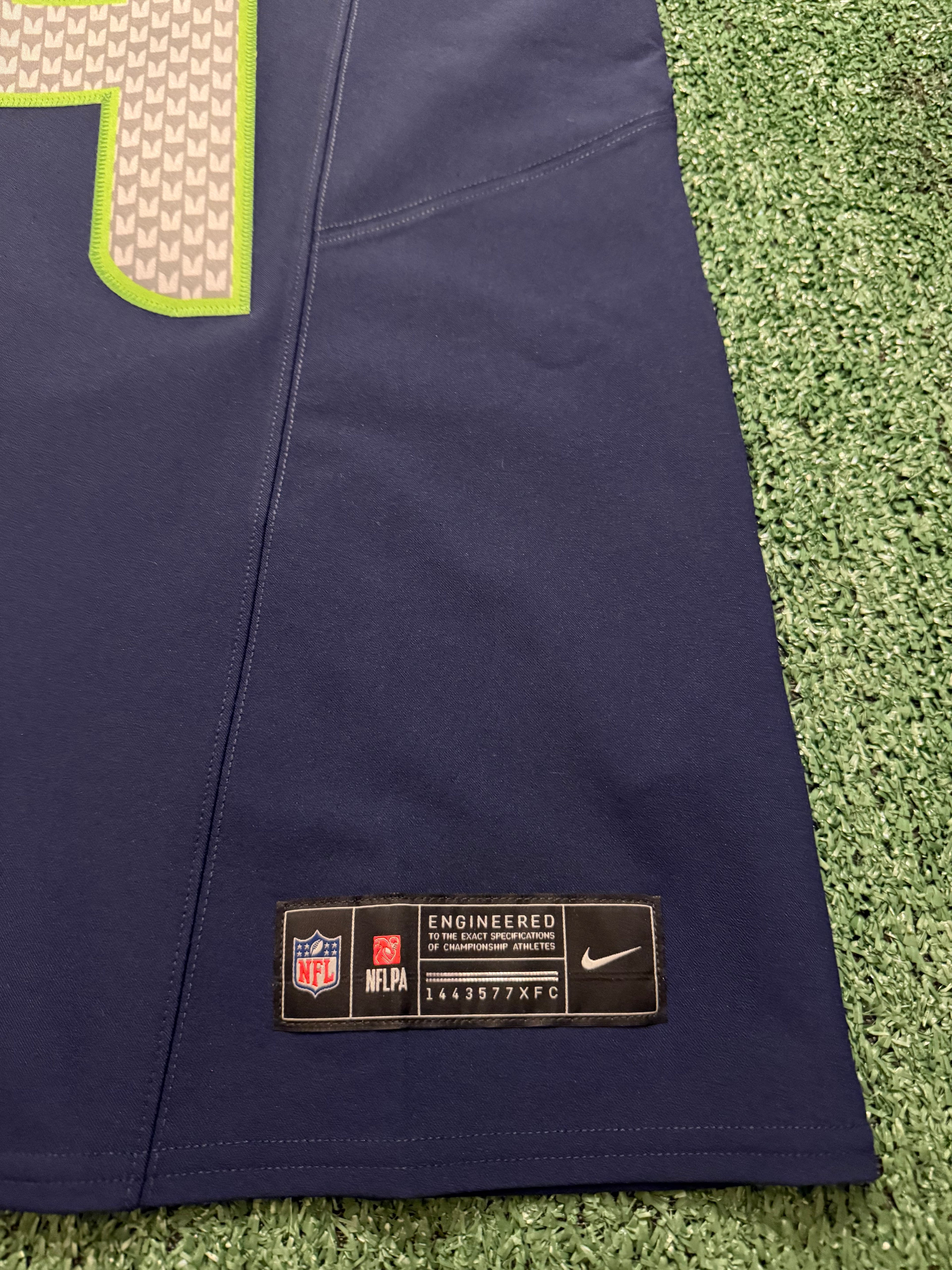 Sam Darnold Seattle Seahawks Jersey #14 Nike Vapor FUSE Elite Navy Size 44 (Large) NFL