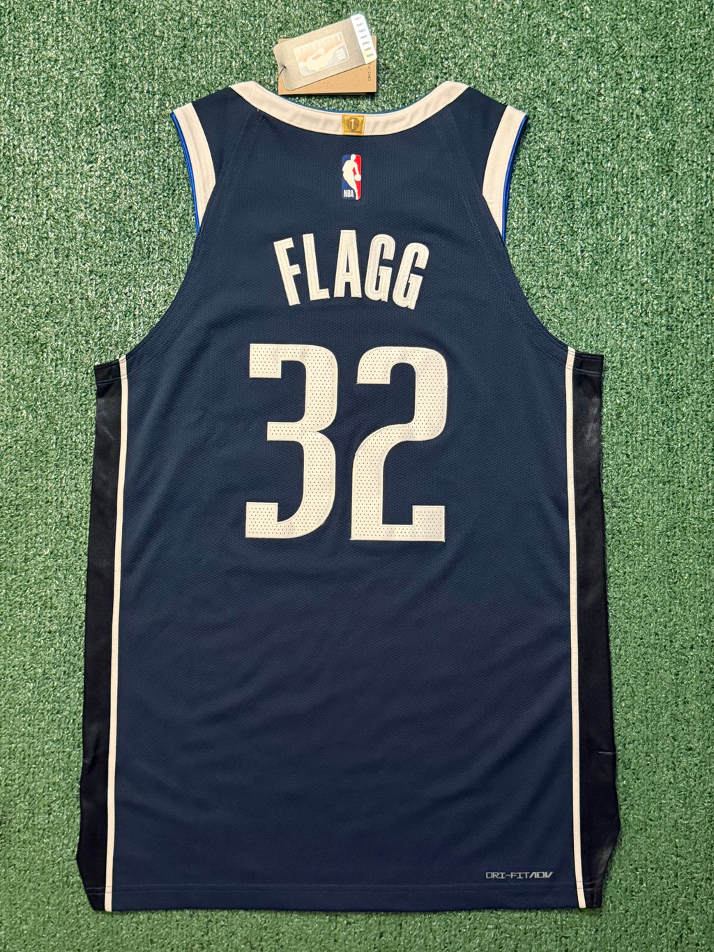 Cooper Flagg Dallas Mavericks Jersey #32 Nike ADV Navy Size 44 (Medium) NBA