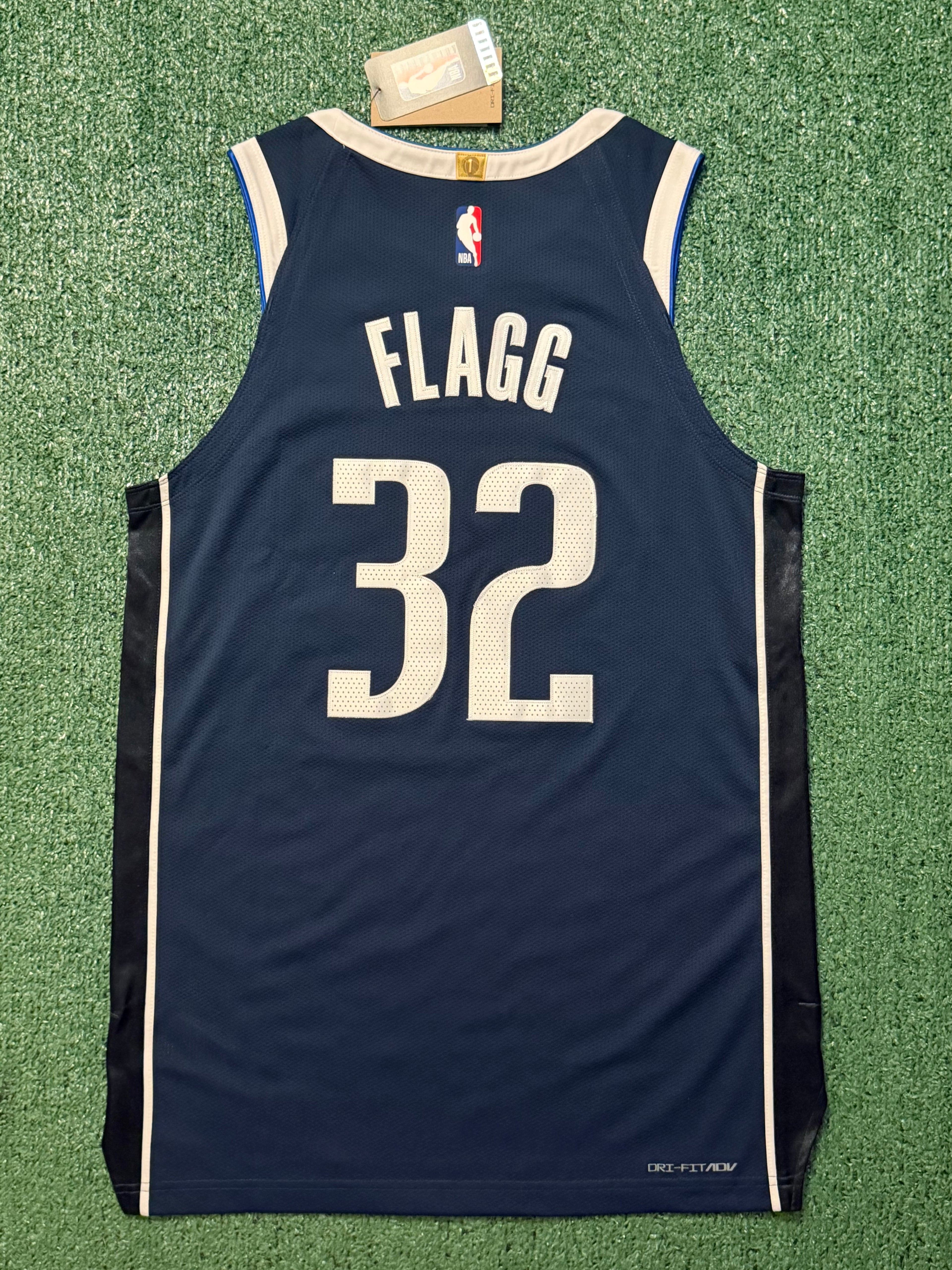 Cooper Flagg Dallas Mavericks Jersey #32 Nike ADV Navy Size 44 (Medium) NBA