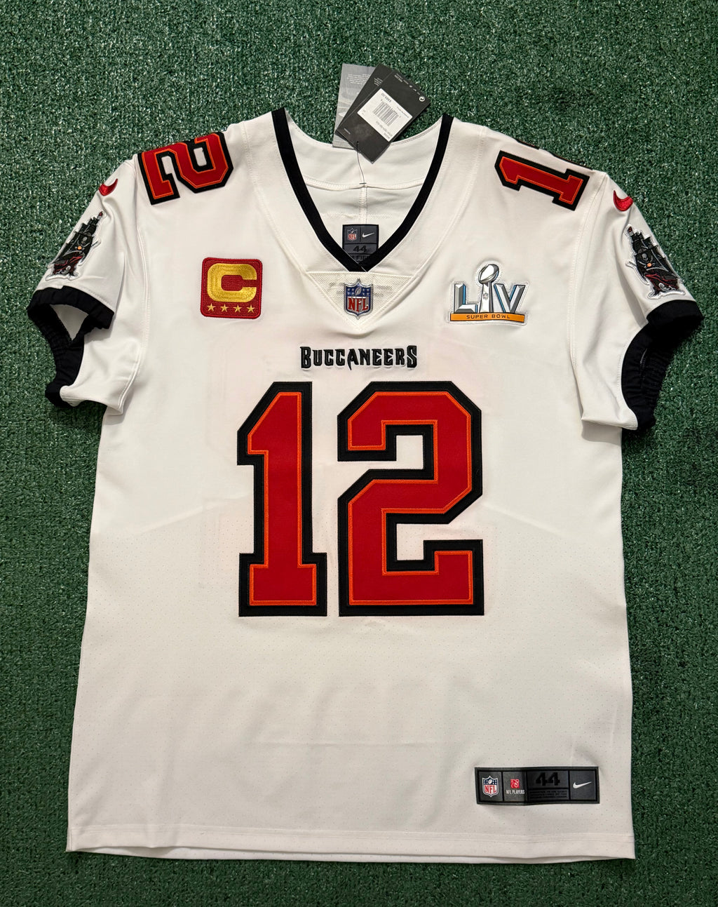 Tom Brady Tampa Bay Buccaneers Jersey #12 Nike Vapor Elite White size 44 (Large) NFL