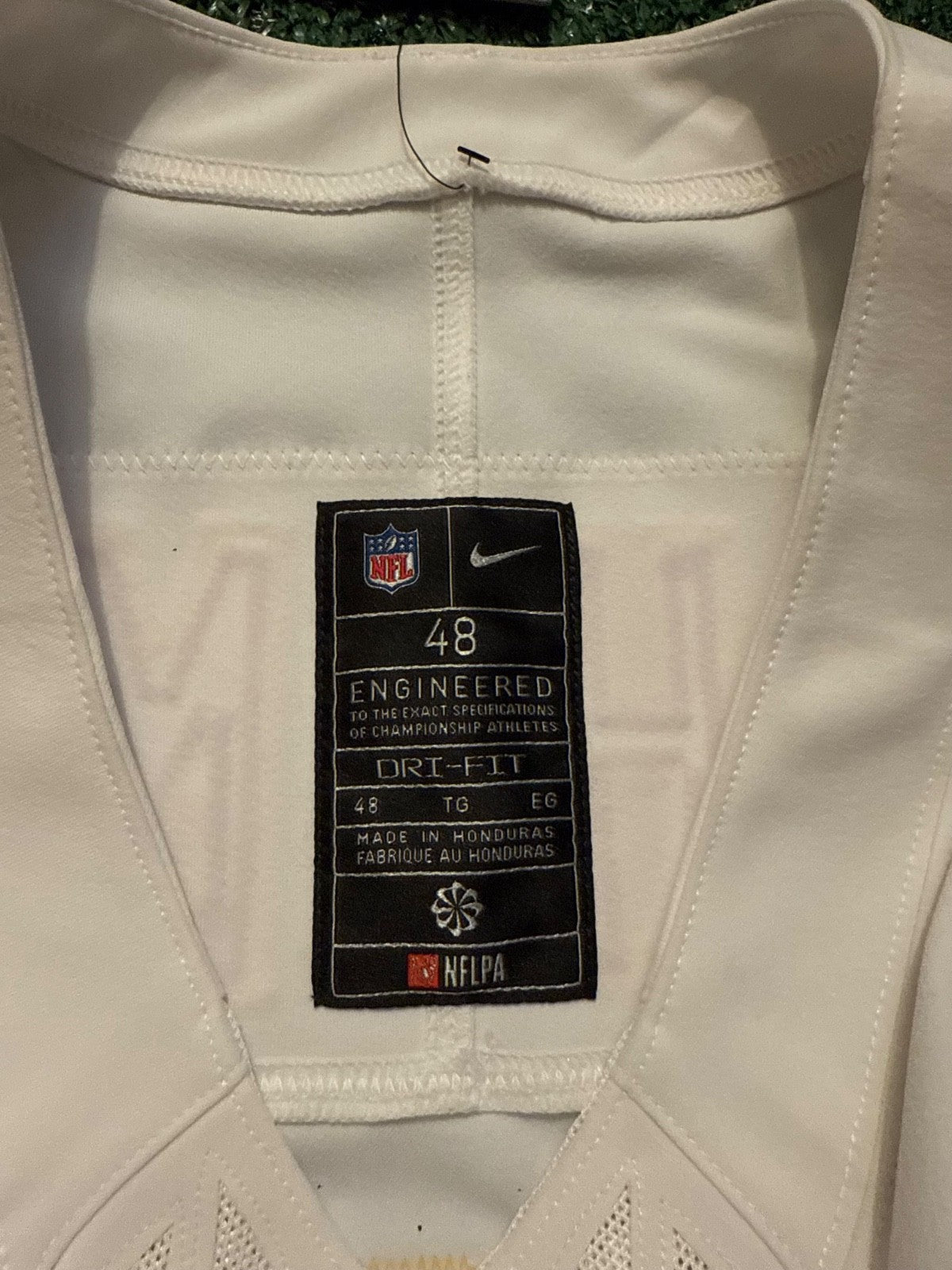 Patrick Mahomes Kansas City Chiefs Jersey #15 Nike Vapor FUSE Elite White Size 48 (XL) NFL