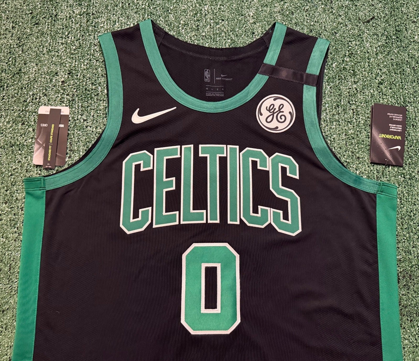 Jayson Tatum Boston Celtics Jersey #0 Nike VaporKnit Authentic Black Size 48 (L) NBA