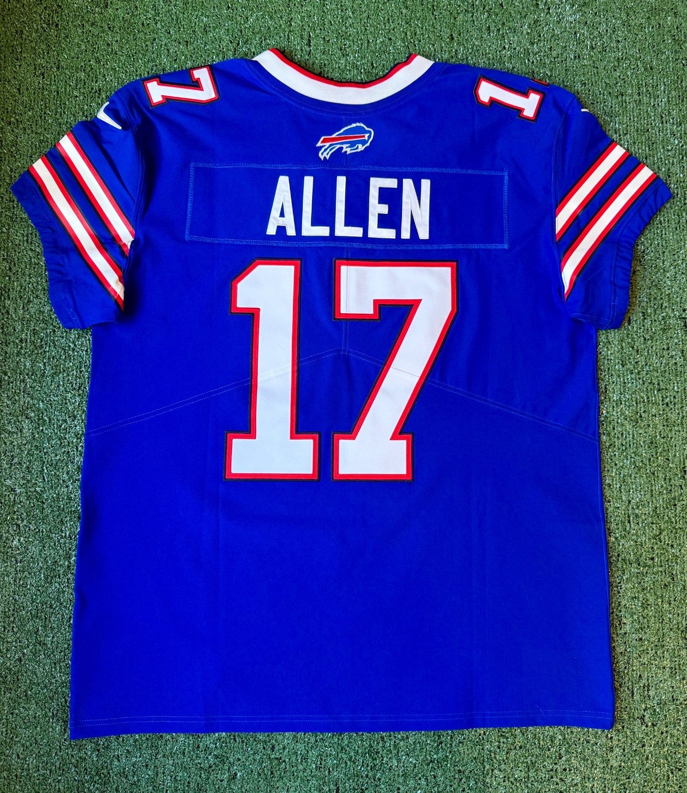 Josh Allen Buffalo Bills Jersey #17 Nike Vapor Elite Blue Size 48 (XL) NFL
