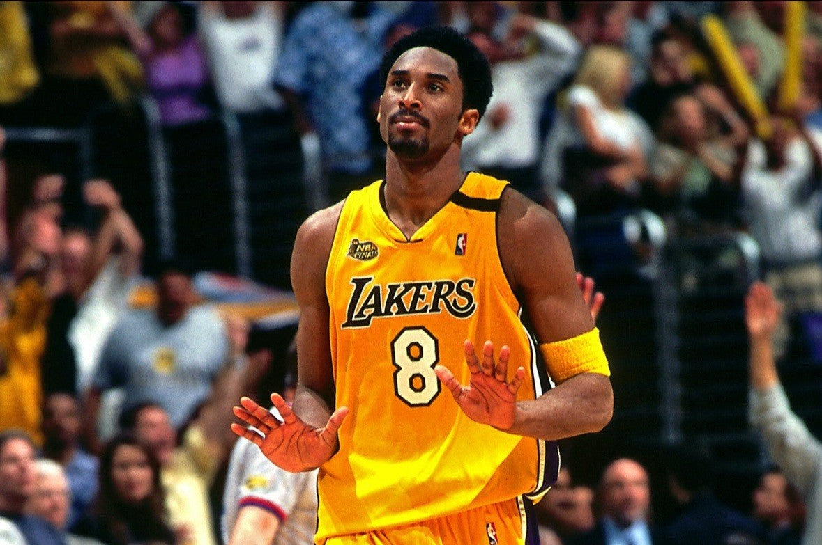 Kobe Bryant Los Angeles Lakers Jersey #24 Mitchell & Ness Authentic Gold Size 44 (L) NBA