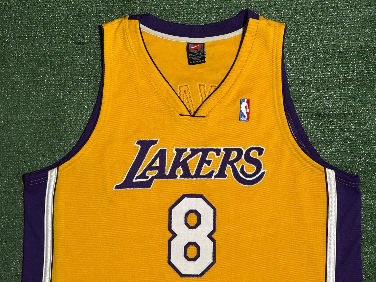 Kobe Bryant Los Angeles Lakers Jersey #8 Nike Authentic Gold Size 48 (XL) NBA