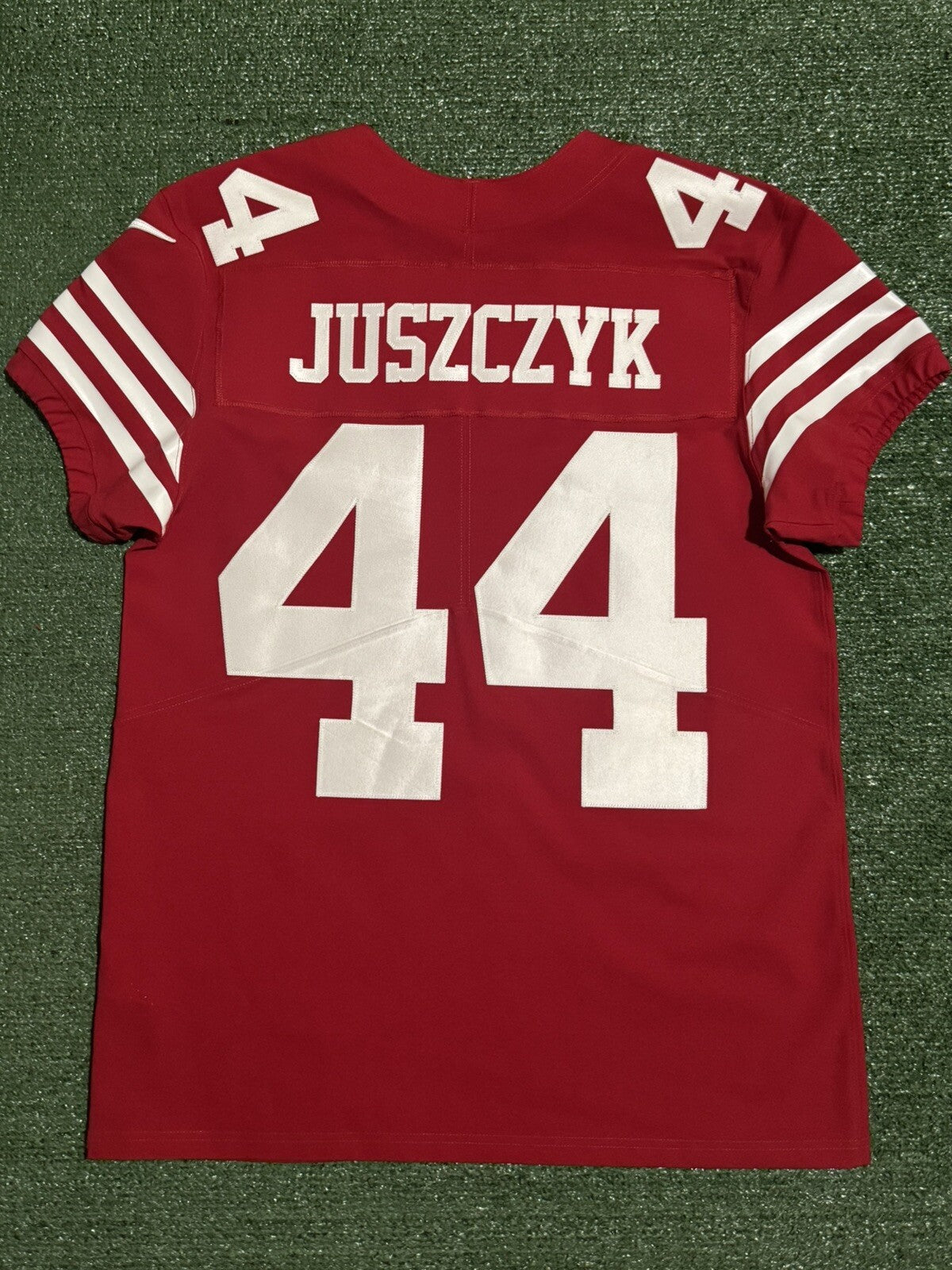 Kyle Jusczcyk San Francisco 49ers
Jersey #44 Nike Vapor Elite red
Size 40 (Medum) NFL