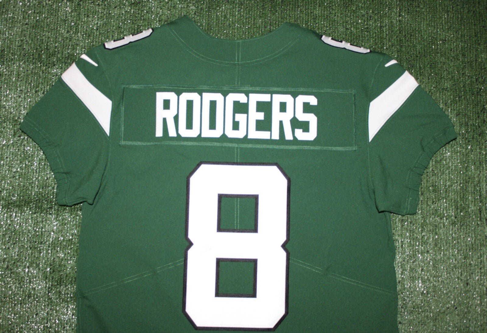 Aaron Rodgers New York Jets Jersey #8 Nike Vapor Elite Green Size 40 (M) NFL