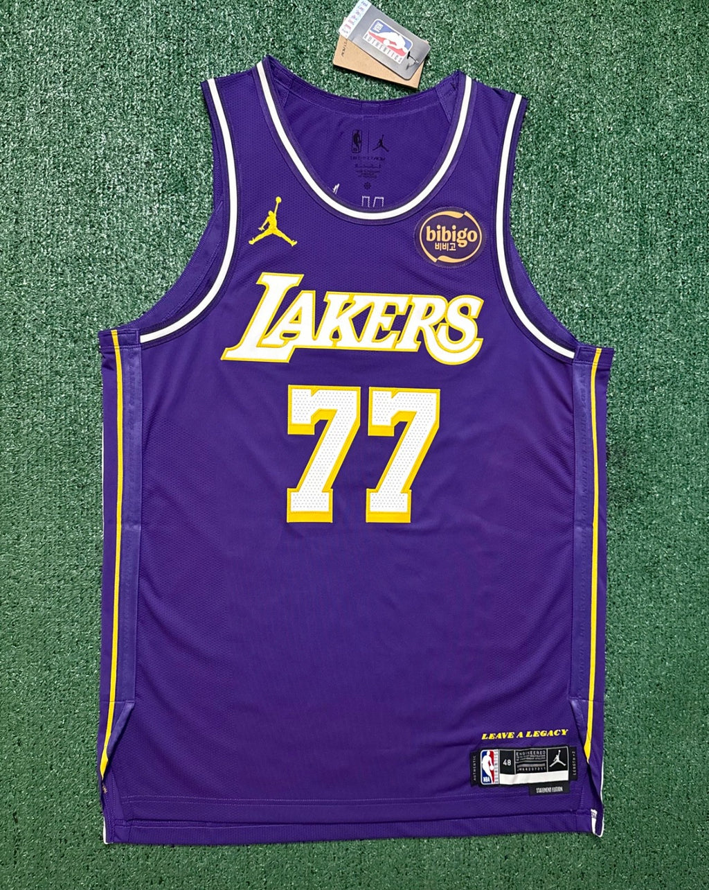 Luka Doncic Los Angeles Lakers Jersey #77 Nike ADV Authentic Purple Size 48 (L) NBA