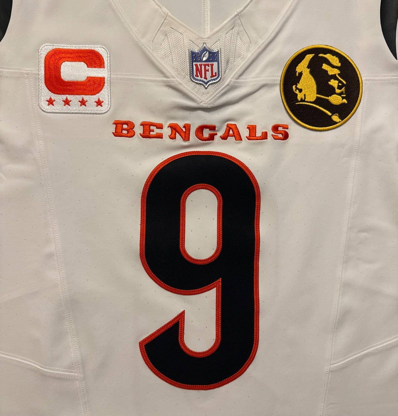 Joe Burrow Cincinnati Bengals Jersey #9 Nike Vapor FUSE Elite White Size 44 (L) NFL