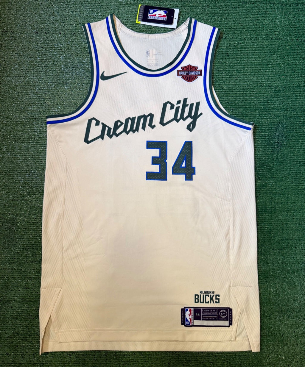 Giannis Antetokounmpo Milwaukee Bucks Jersey #34 Nike Vaporknit Authentic Cream Size 44 (Medium) NBA