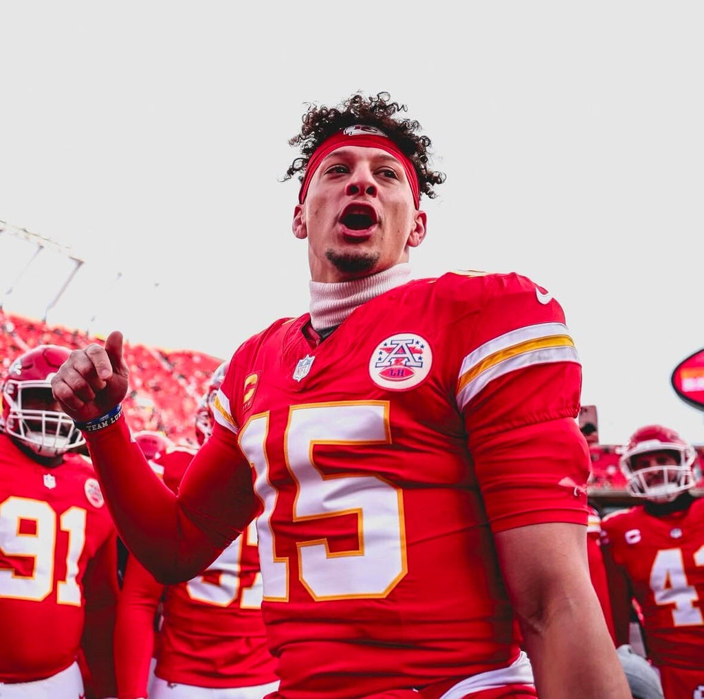 Patrick Mahomes Kansas City Chiefs Jersey #15 Nike Vapor FUSE Elite Red Size 44 (L) NFL