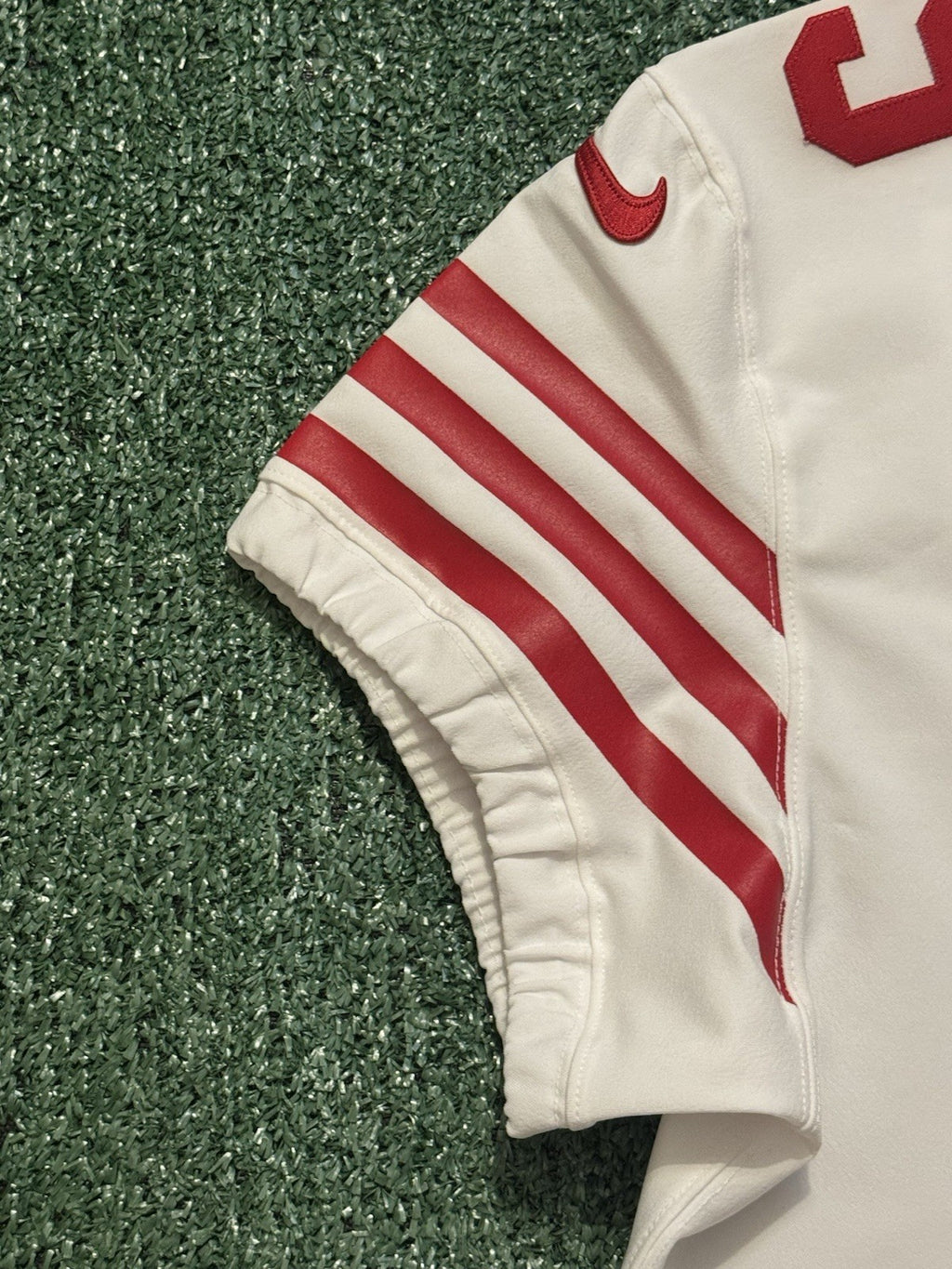 George Kittle San Francisco 49ers
Jersey #85 Nike Vapor Elite white
Size 48 (XL) NFL