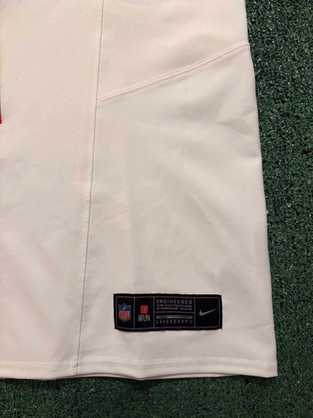 Ja'Marr Chase Cincinnati Bengals Jersey #1 Nike Vapor Fuse Elite White Size 44 (L) NFL