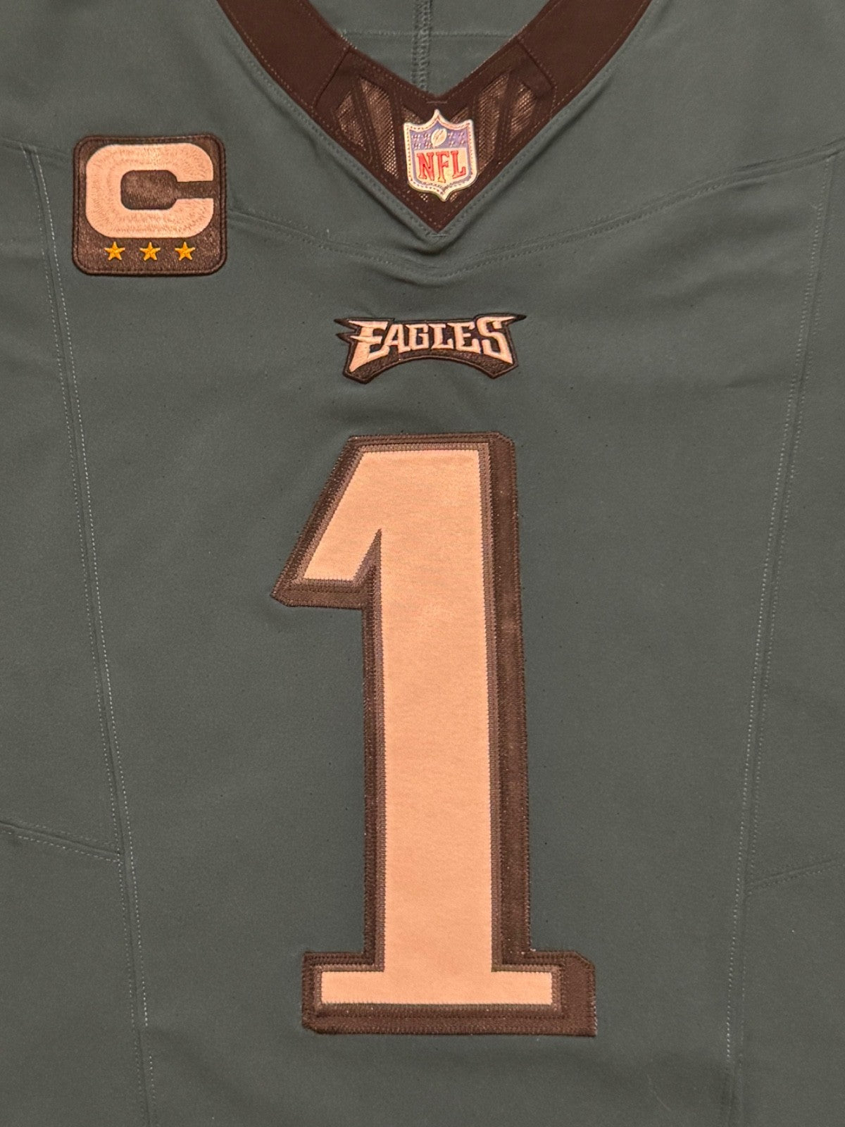 Jalen Hurts Philadelphia Eagles Jersey #1 Nike Vapor FUSE Elite Green size 44 (Large) NFL