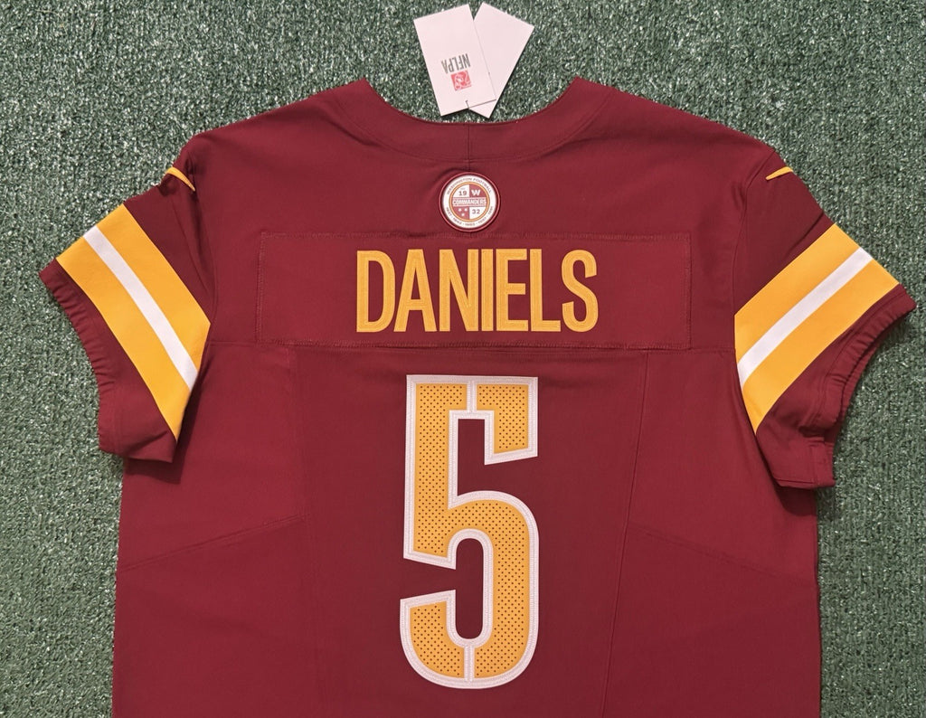 Jayden Daniels Washington Commanders Jersey #5 Nike Vapor Fuse Elite red size 48 (XL) NFL