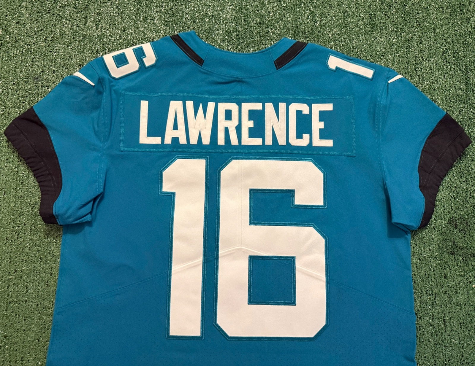 Trevor Lawrence Jacksonville Jaguars Jersey #16 Nike Vapor Elite Teal Size 44 (L) NFL