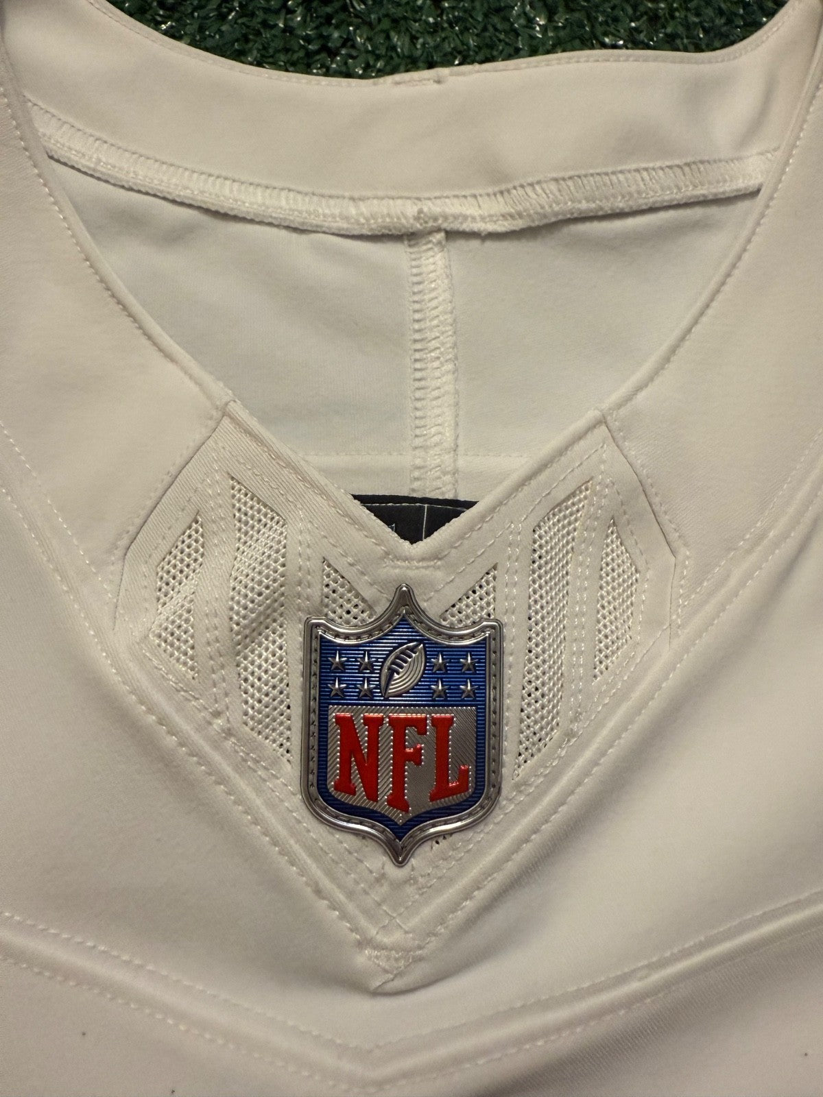 Dak Prescott Dallas Cowboys Jersey #4 Nike Vapor FUSE Elite White Size 44 (Large) NFL
