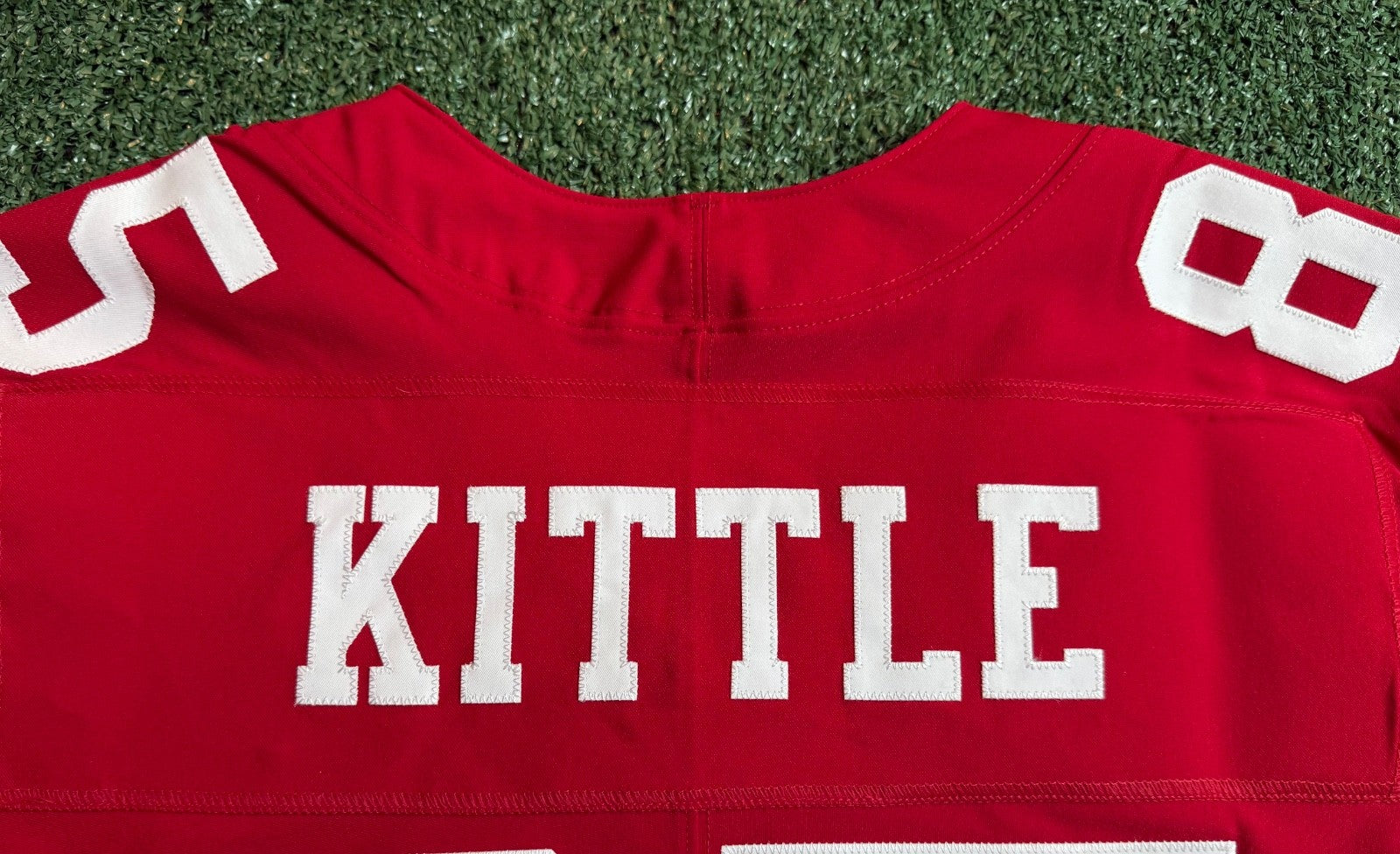 George Kittle San Francisco 49ers
Jersey #85 Nike Vapor Elite red
Size 40 (Medium) NFL