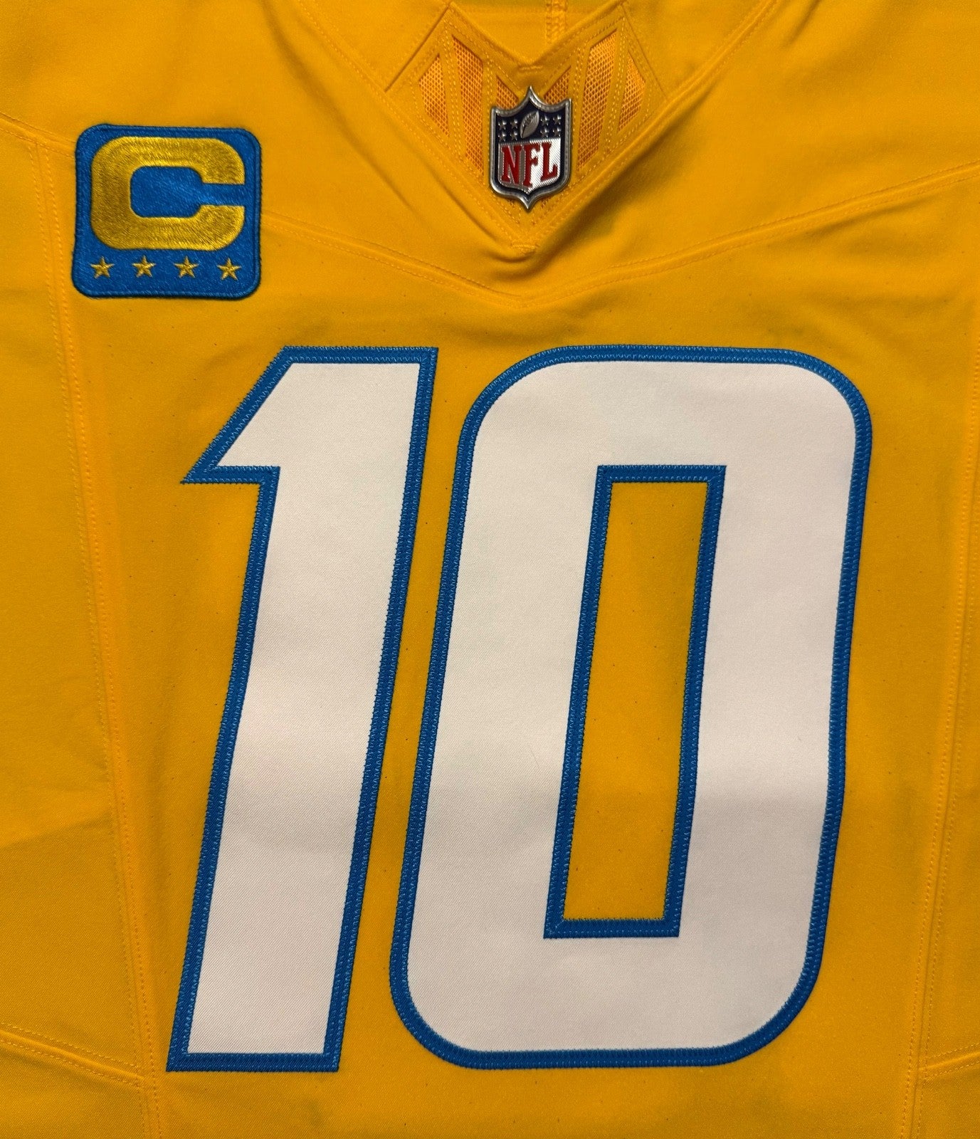 Justin Herbert Los Angeles Chargers Jersey #10 Nike Vapor Fuse Elite Gold Size 44 (L) NFL