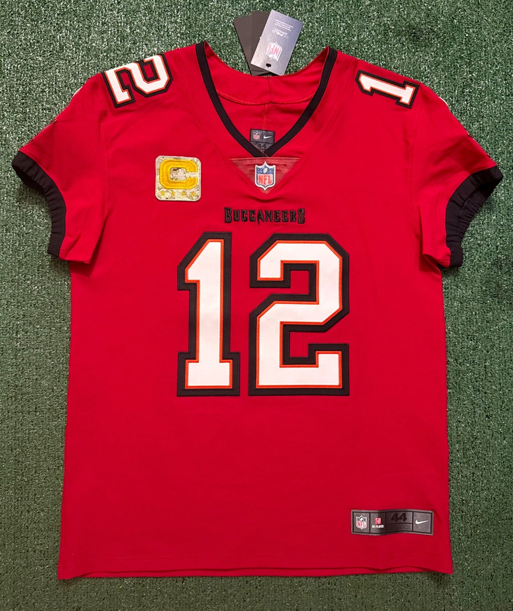 Tom Brady Tampa Bay Buccaneers Jersey #12 Nike Vapor Elite Red size 44 (Large) NFL