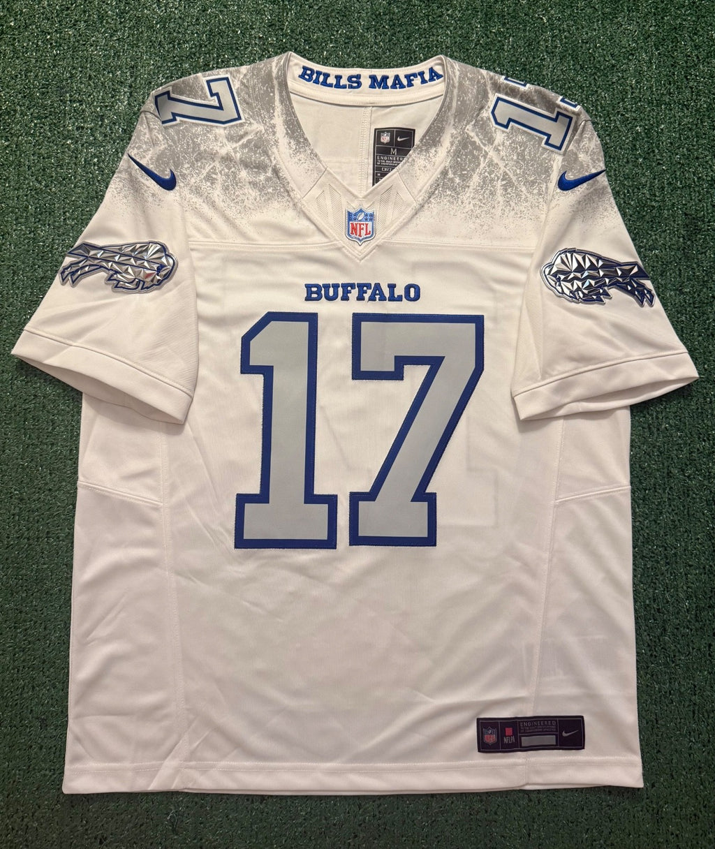 Josh Allen Buffalo Bills Jersey #17 Nike Vapor Fuse Limited Rivalry White Size M NFL