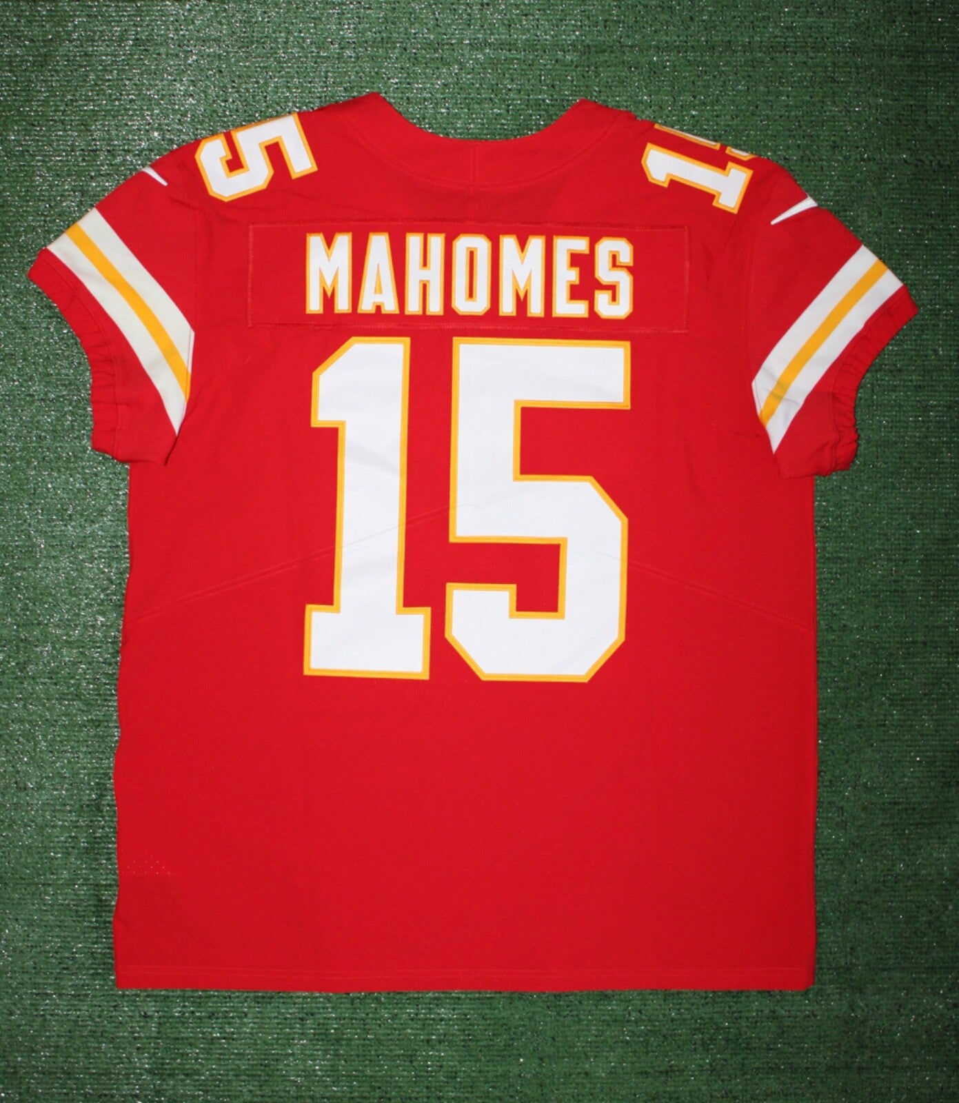 Patrick Mahomes Kansas City Chiefs Jersey #15 Nike Vapor Elite Red Size 48 (XL) NFL
