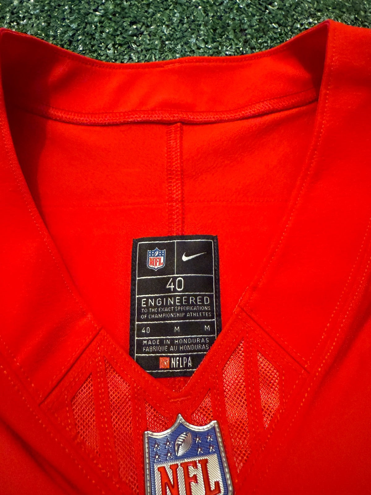 Patrick Mahomes Kansas City Chiefs Jersey #15 Nike Vapor FUSE Elite Red Size 40 (M) NFL