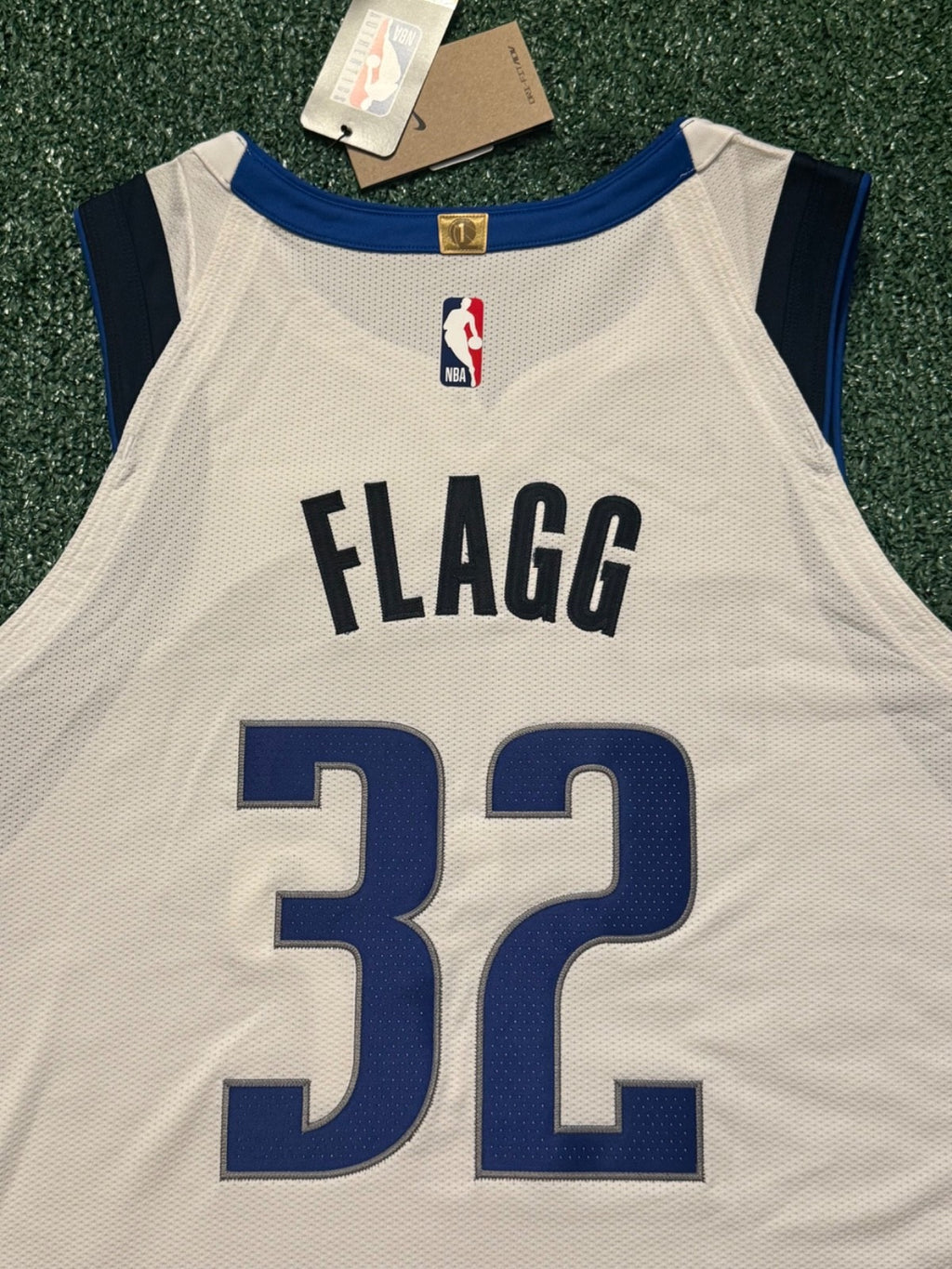 Cooper Flagg Dallas Mavericks Jersey #32 Nike ADV Jersey White Size 48 (Large) NBA