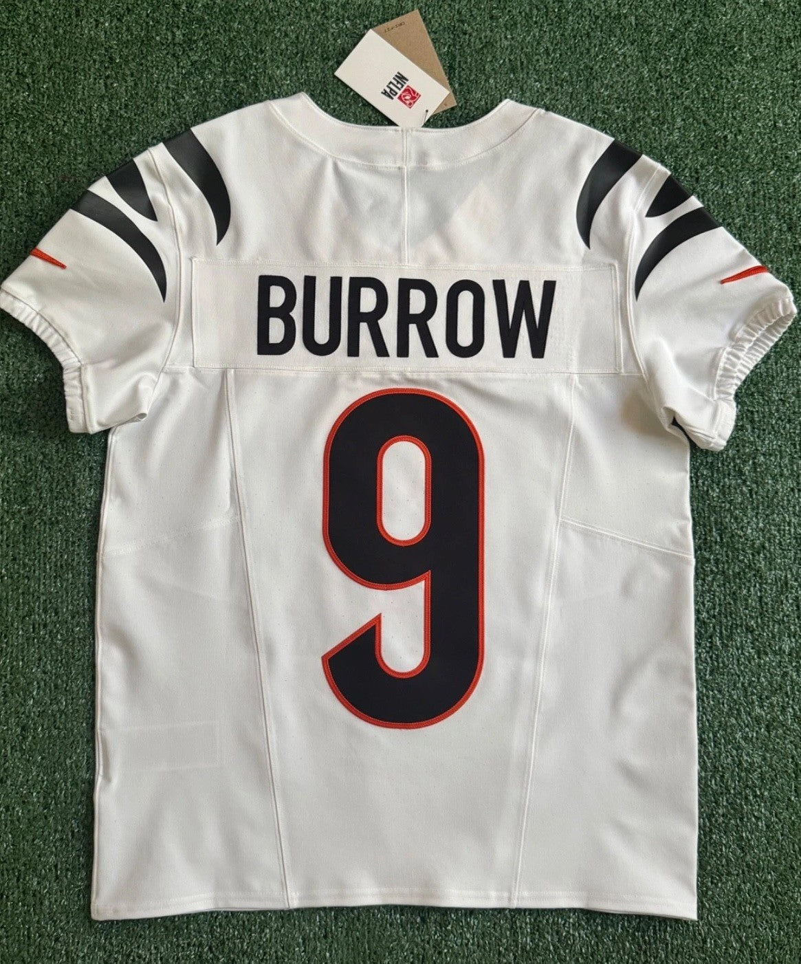 Joe Burrow Cincinnati Bengals Jersey #9 Nike Vapor FUSE Elite White Size 40 (M) NFL