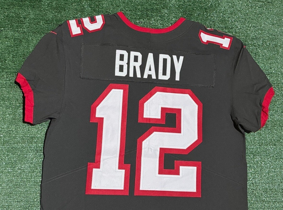 Tom Brady Tampa Bay Buccaneers Jersey #12 Nike Vapor Elite Gray size 44 (Large) NFL
