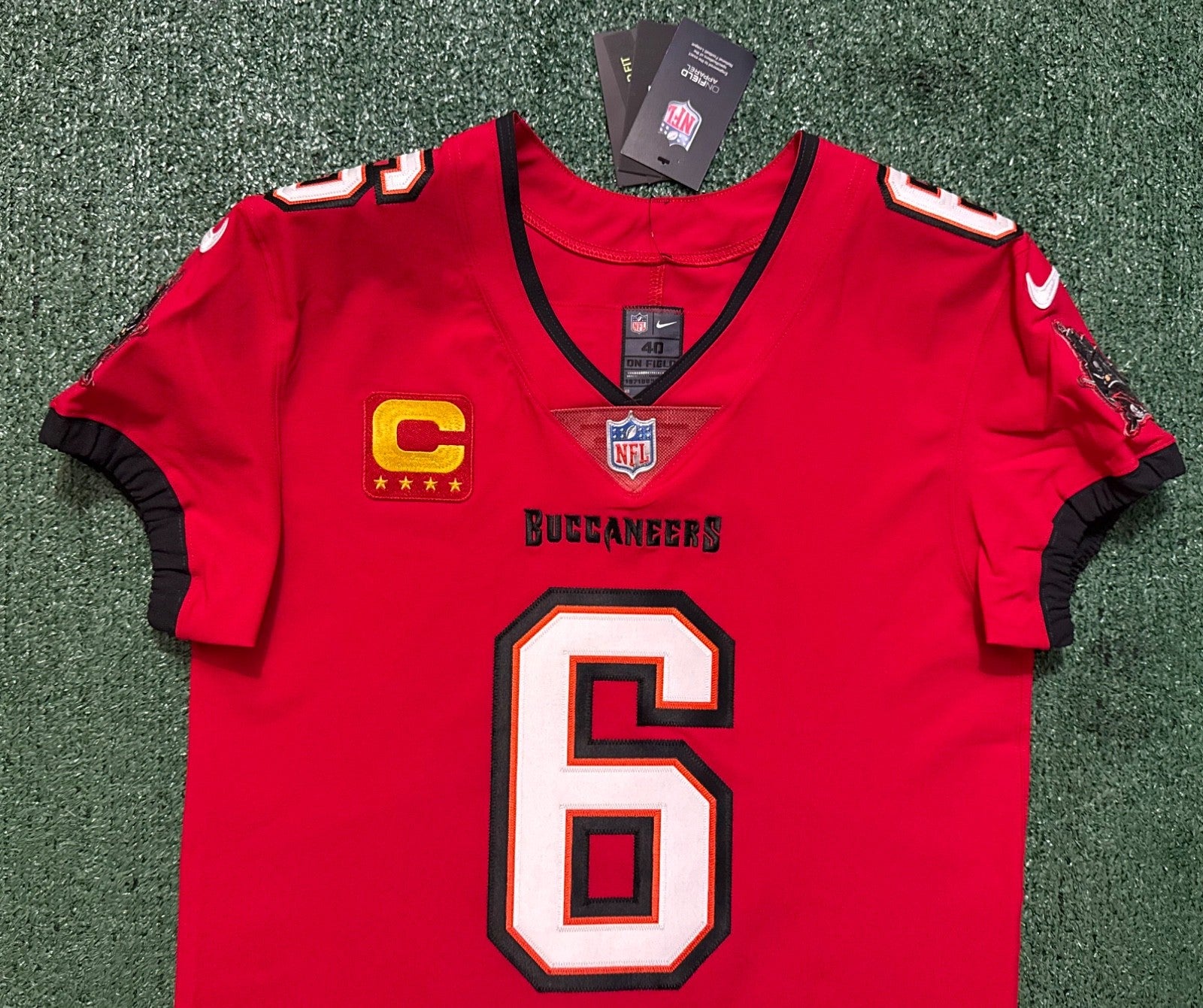 Baker Mayfield Tampa Bay Buccaneers Jersey #6 Nike Vapor Elite Red size 40 (Medium) NFL