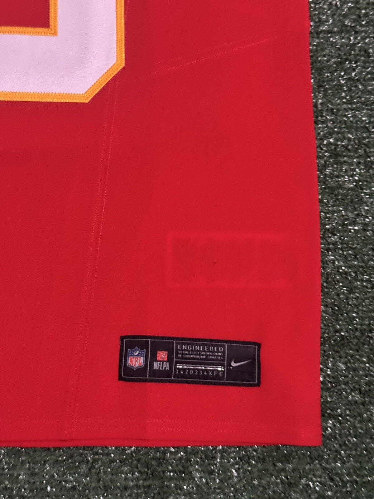 Patrick Mahomes Kansas City Chiefs Jersey #15 Nike Vapor FUSE Elite Red Size 44 (L) NFL