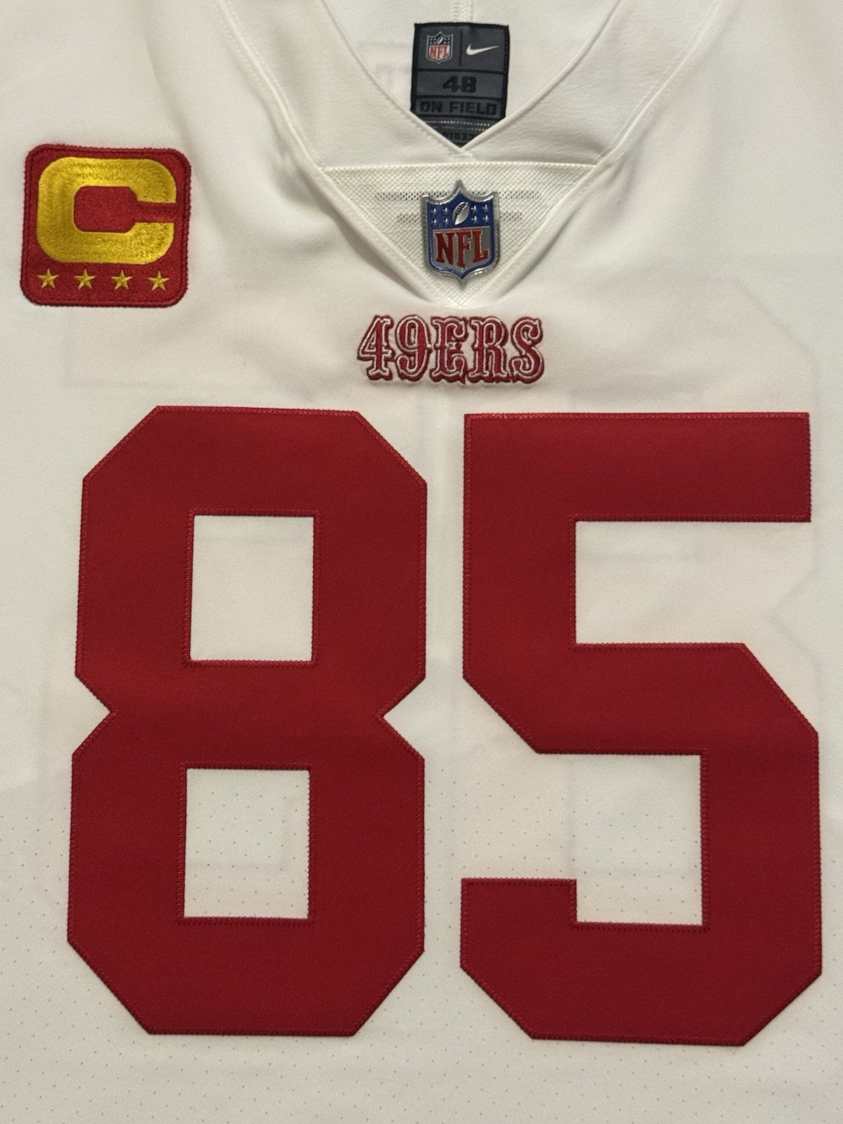 George Kittle San Francisco 49ers
Jersey #85 Nike Vapor Elite white
Size 48 (XL) NFL