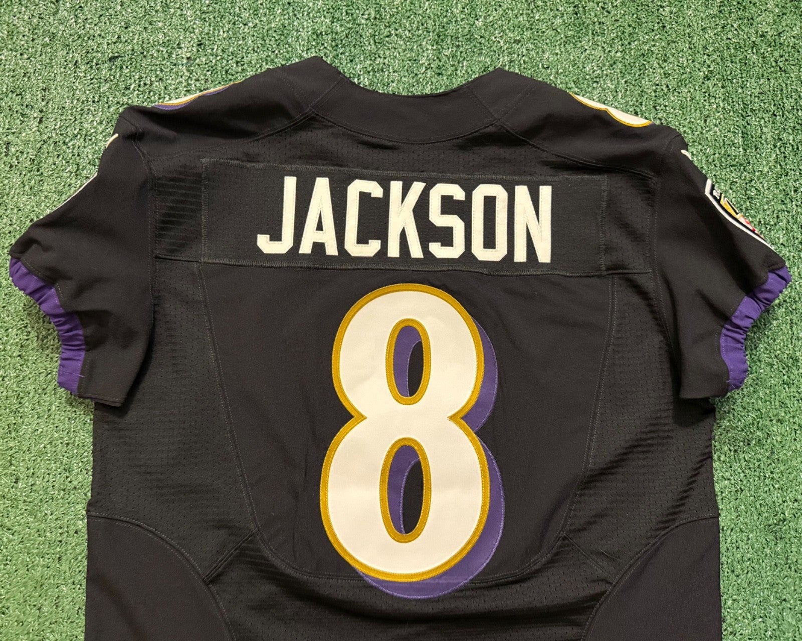 Lamar Jackson Baltimore Ravens Jersey #8 Nike Vapor Elite Black Size 44 (L) NFL