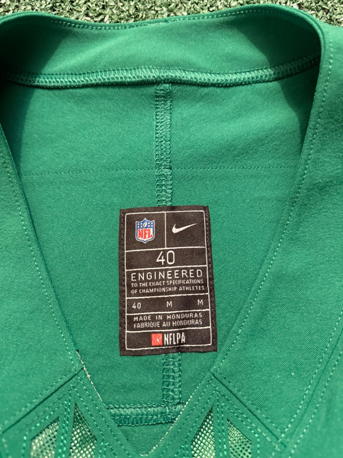 Jalen Hurts Philadelphia Eagles Jersey #1 Nike Vapor FUSE Elite Kelly Green size 40 (Medium) NFL