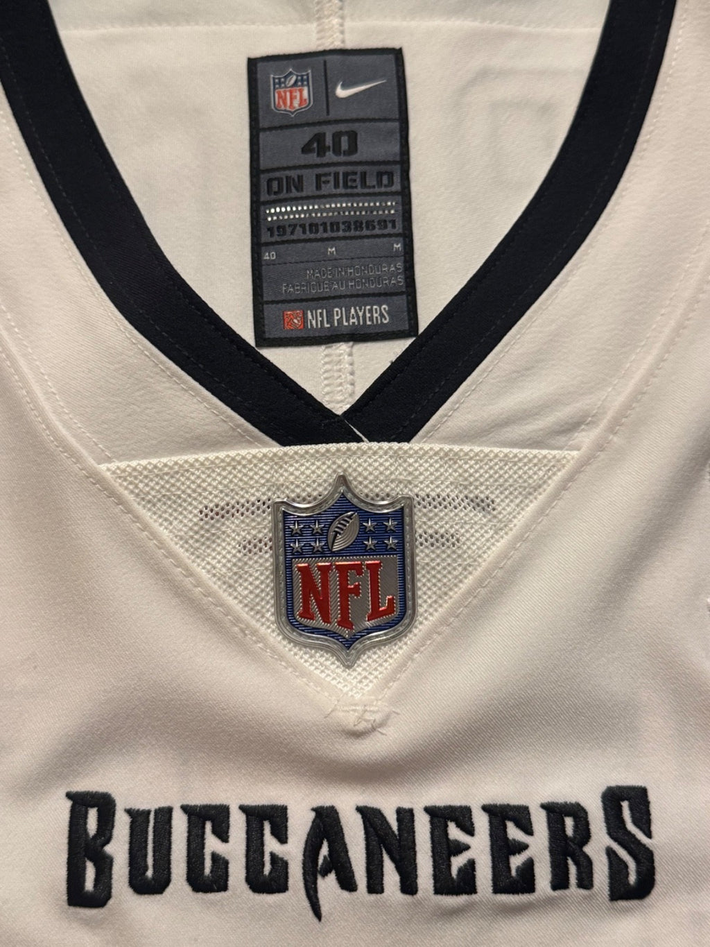 Tom Brady Tampa Bay Buccaneers Jersey #12 Nike Vapor Elite White size 40 (Medium) NFL
