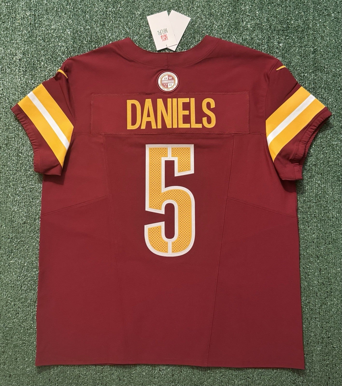 Jayden Daniels Washington Commanders Jersey #5 Nike Vapor Fuse Elite red size 48 (XL) NFL