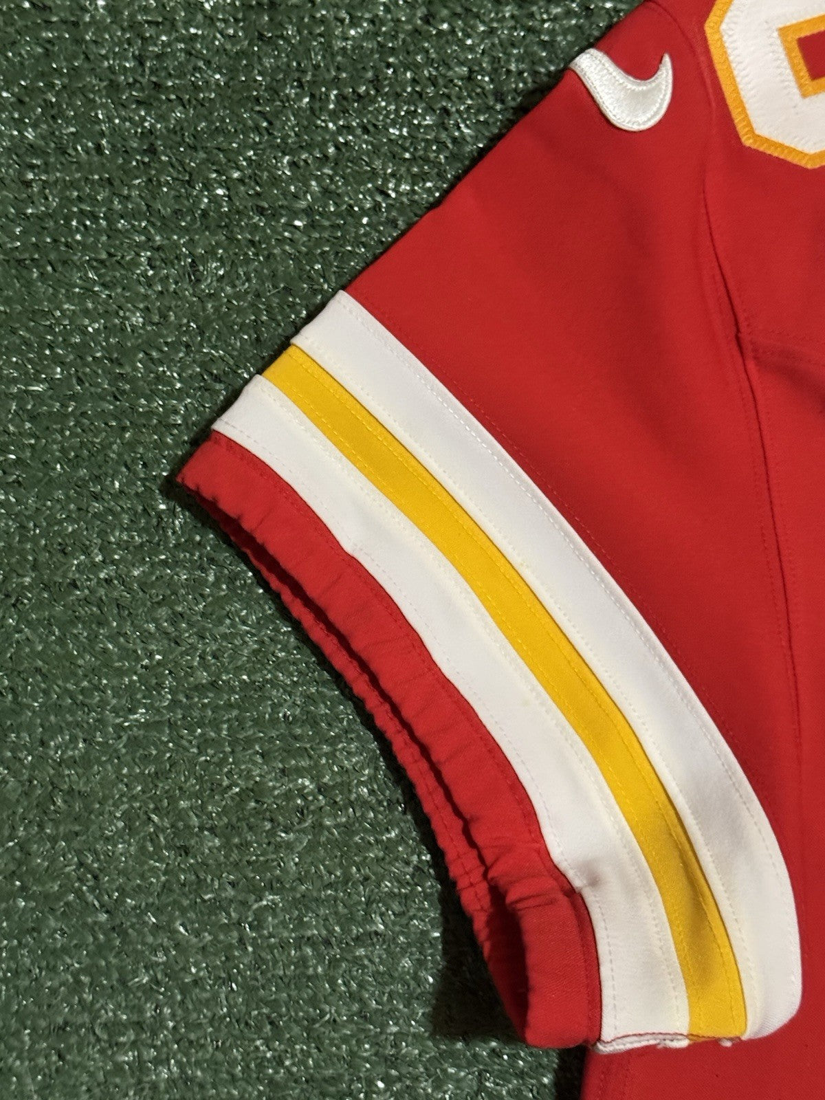 Isiah Pacheco Kansas City Chiefs Jersey #10 Nike Vapor Fuse Elite Red Size 44 (L) NFL