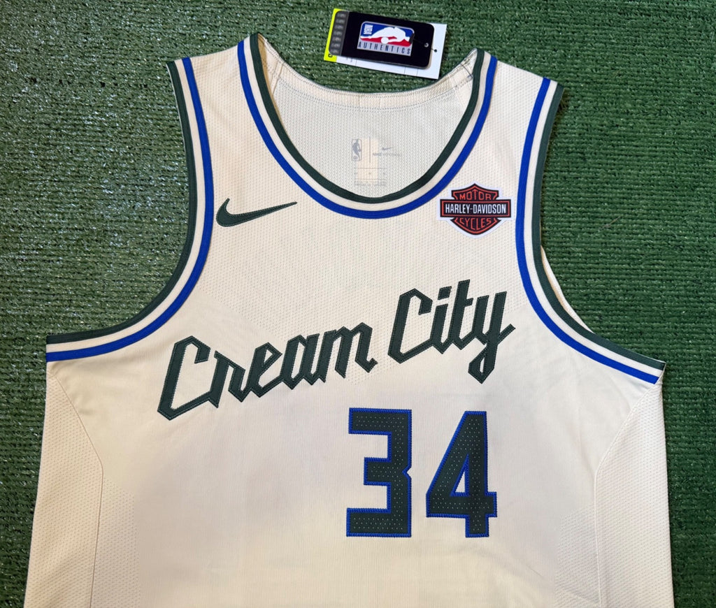Giannis Antetokounmpo Milwaukee Bucks Jersey #34 Nike Vaporknit Authentic Cream Size 44 (Medium) NBA
