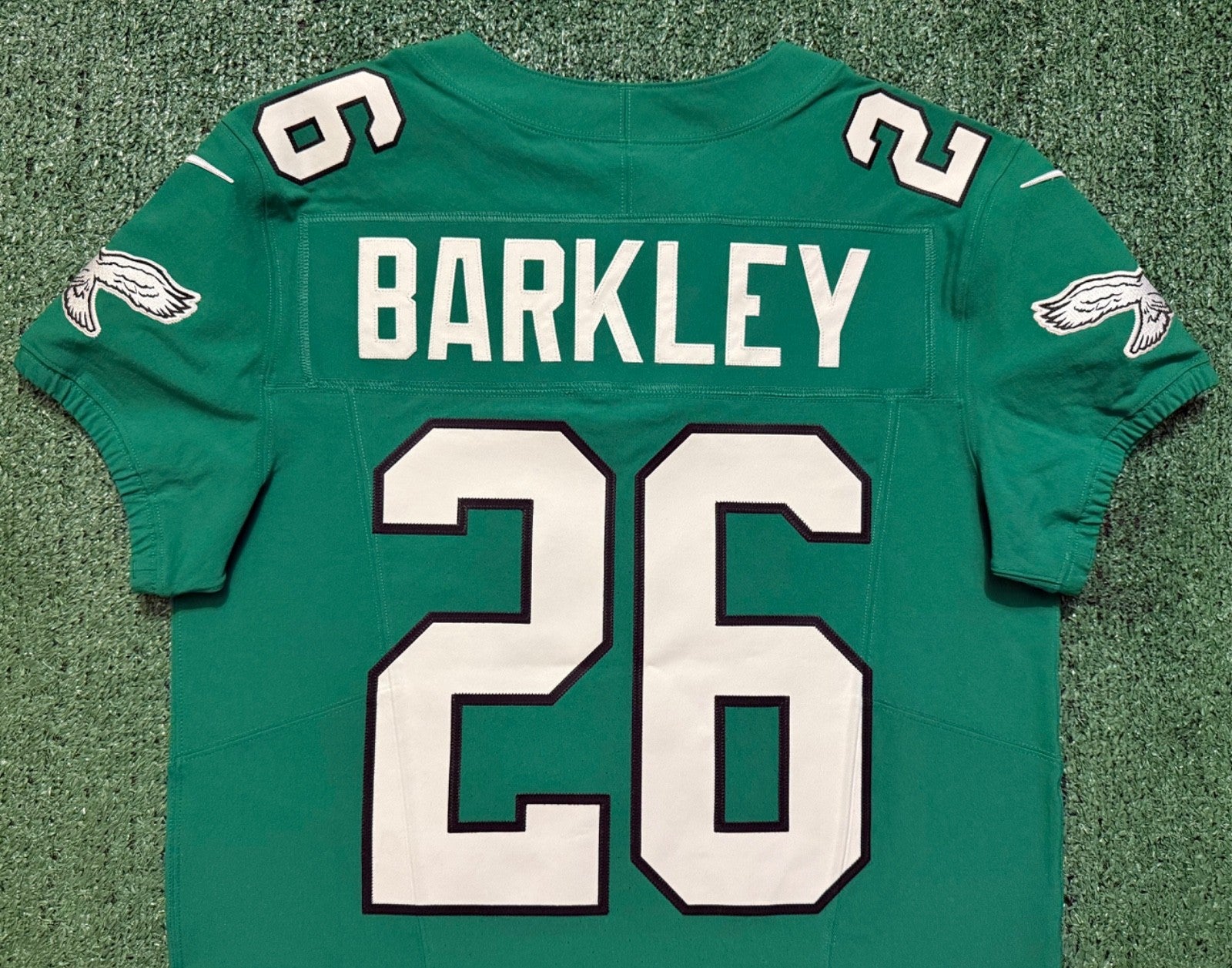 Saquon Barkley Philadelphia Eagles Jersey #26 Nike Vapor FUSE Elite Kelly Green Size 40 (Medium) NFL