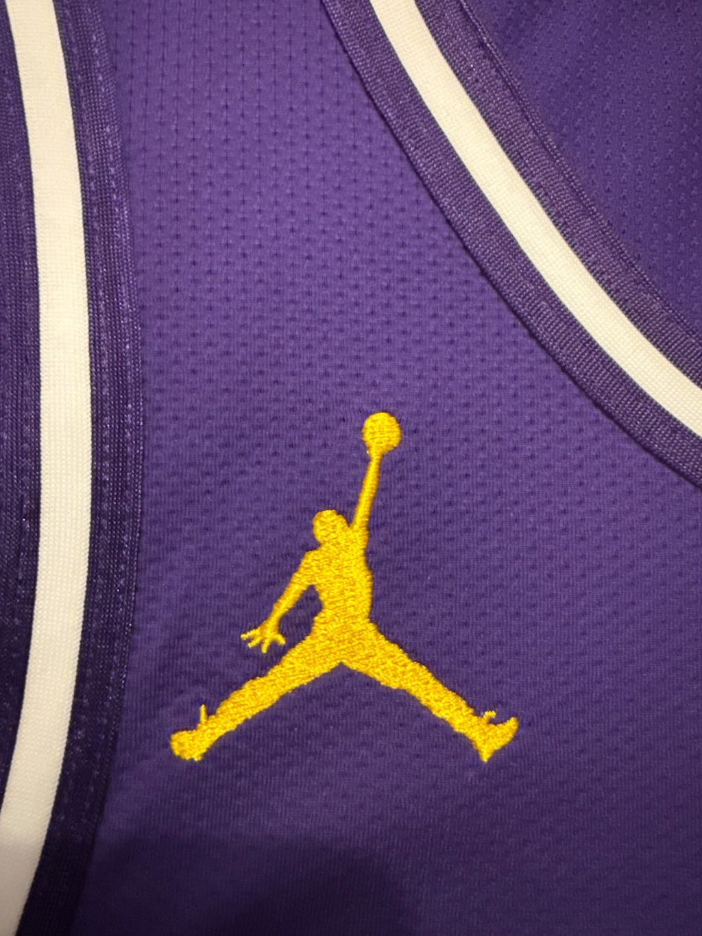 Luka Doncic Los Angeles Lakers Jersey #77 Nike ADV Authentic Purple Size 48 (L) NBA