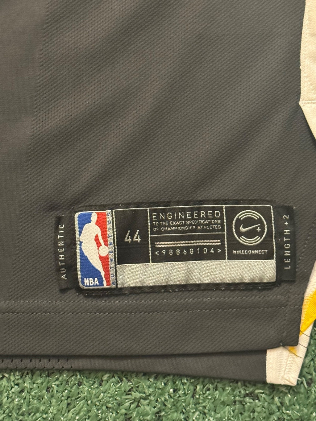 Steph Curry Golden State Warriors Jersey #30 Nike AeroSwift Authentic Gray Size 44 (M) NBA