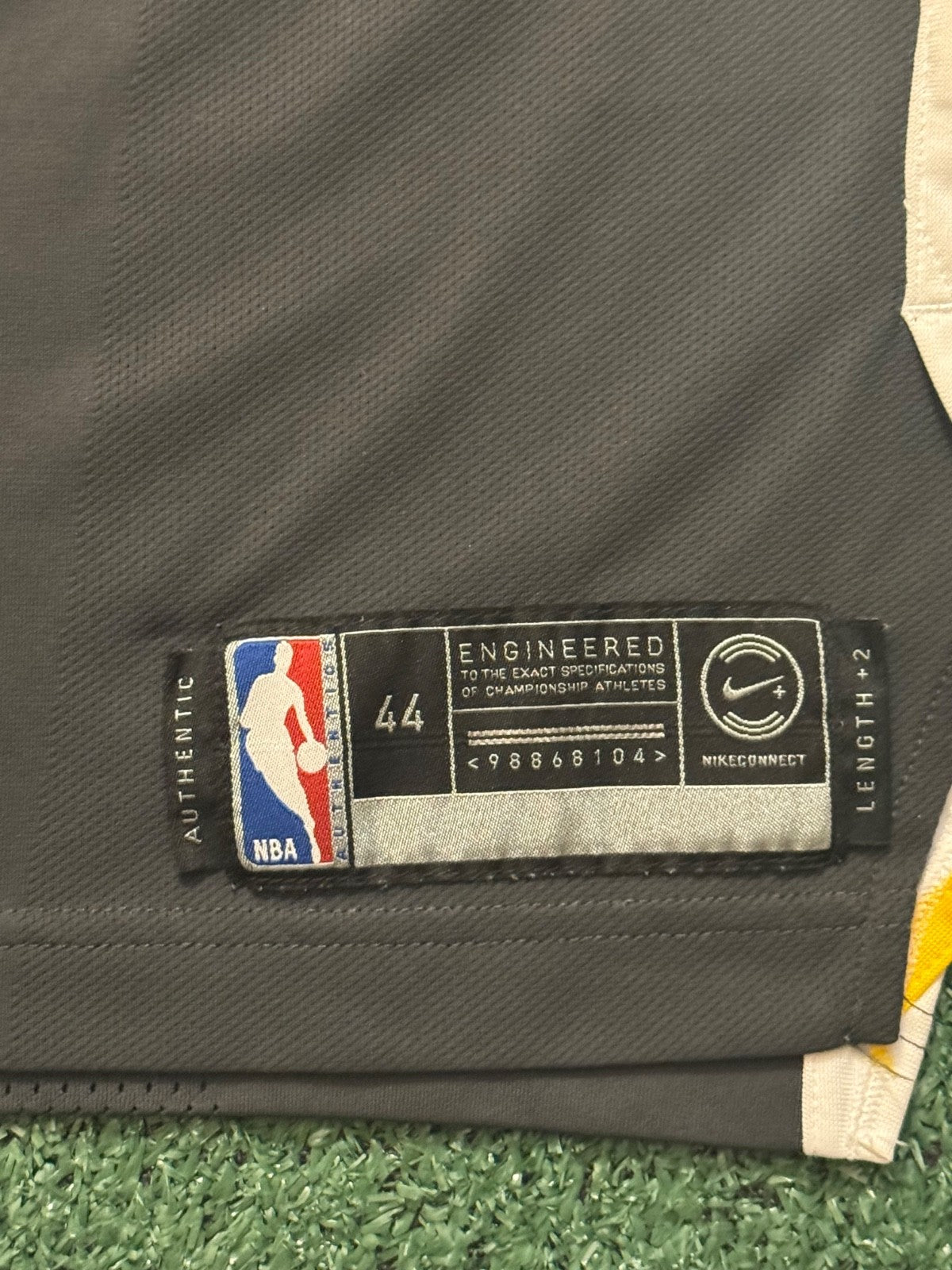 Steph Curry Golden State Warriors Jersey #30 Nike AeroSwift Authentic Gray Size 44 (M) NBA