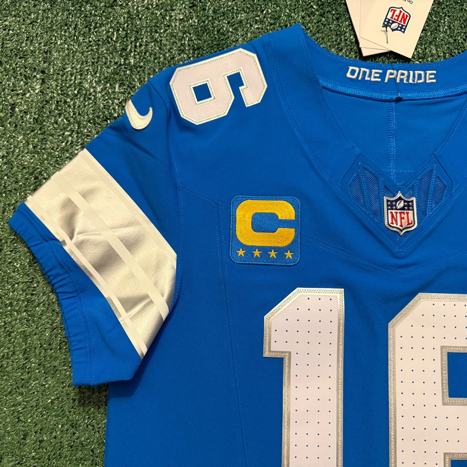 Jared Goff Detroit Lions Jersey #16  Nike Vapor FUSE Elite Blue Size 40 (Medium) NFL