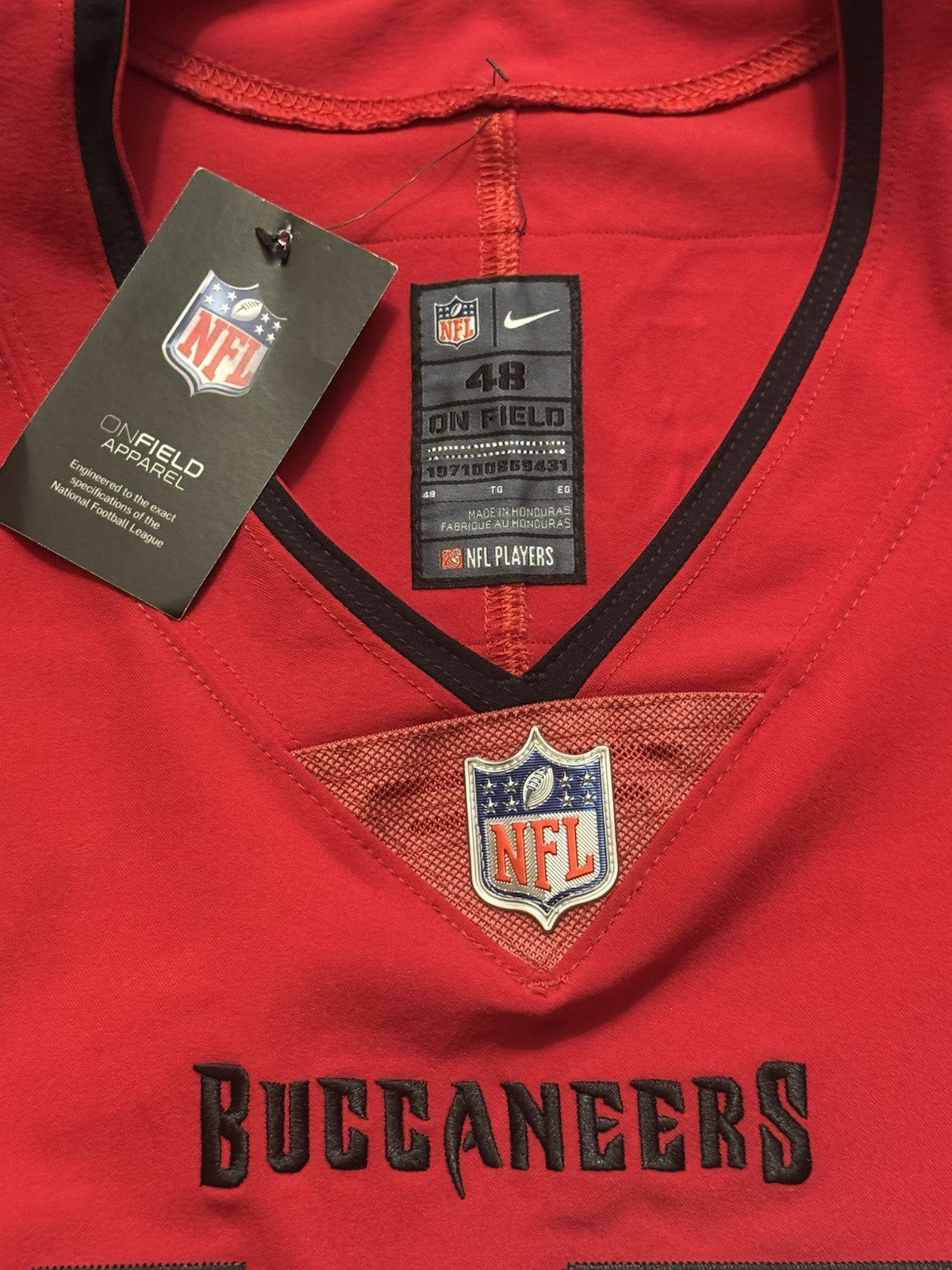 Tom Brady Tampa Bay Buccaneers Jersey #12 Nike Vapor Elite Red size 48 (XL) NFL